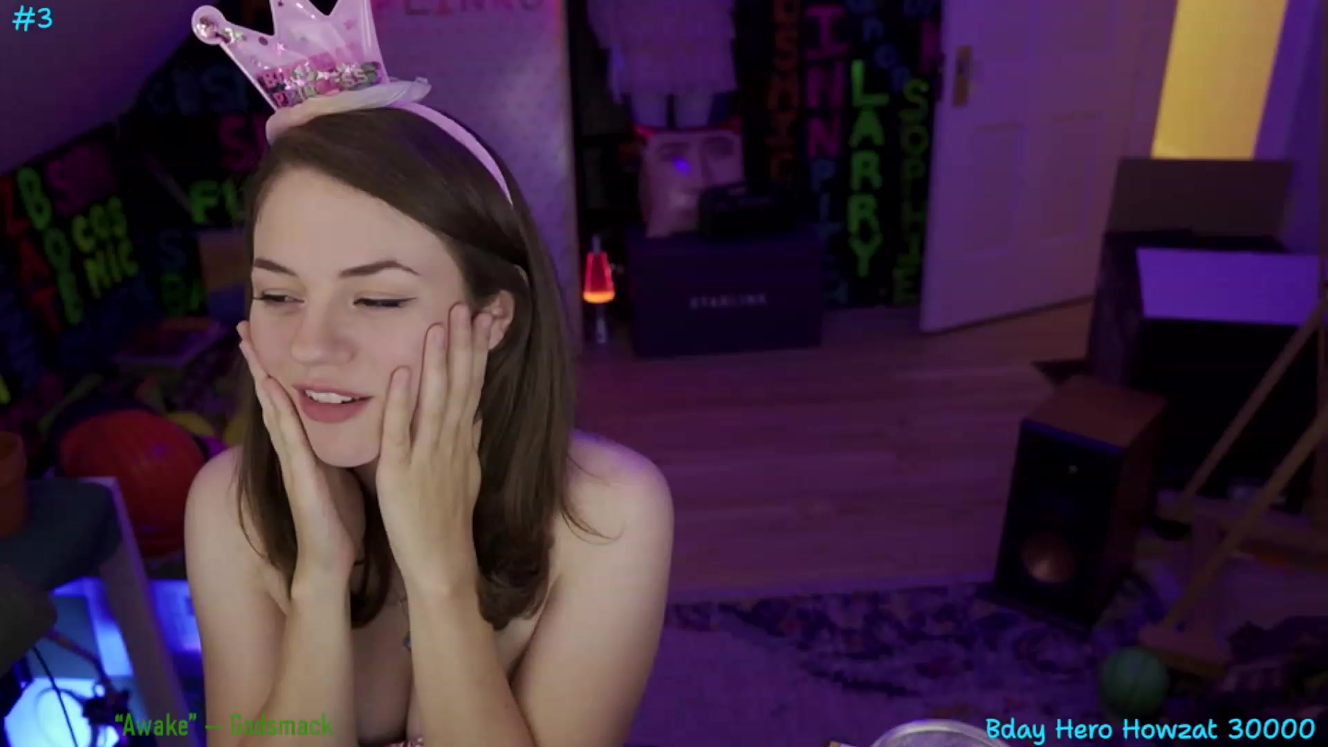 Gallery image thumbnail from XXX_Sophie's myfreecams stream on, 07/27/2023, 10:25 image 4 of 20