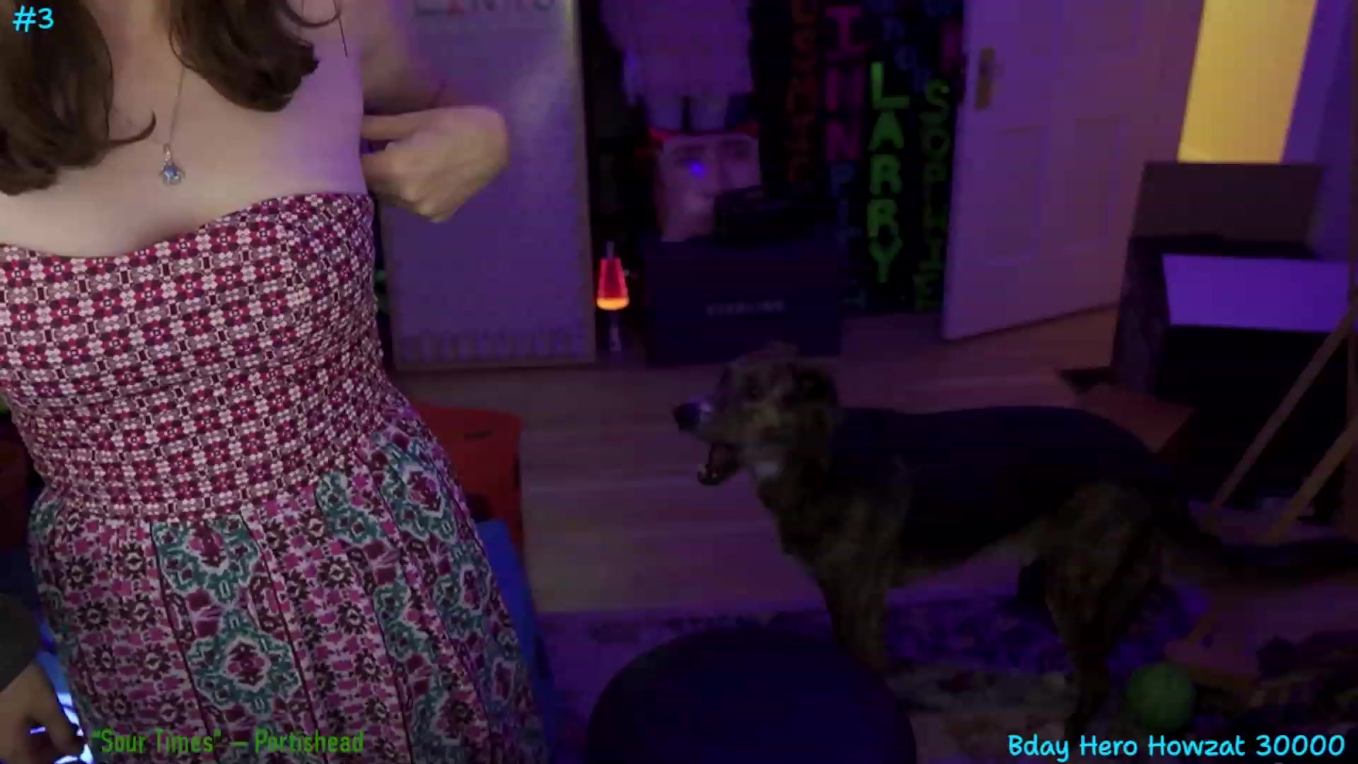 Gallery image thumbnail from XXX_Sophie's myfreecams stream on, 07/27/2023, 10:25 image 14 of 20