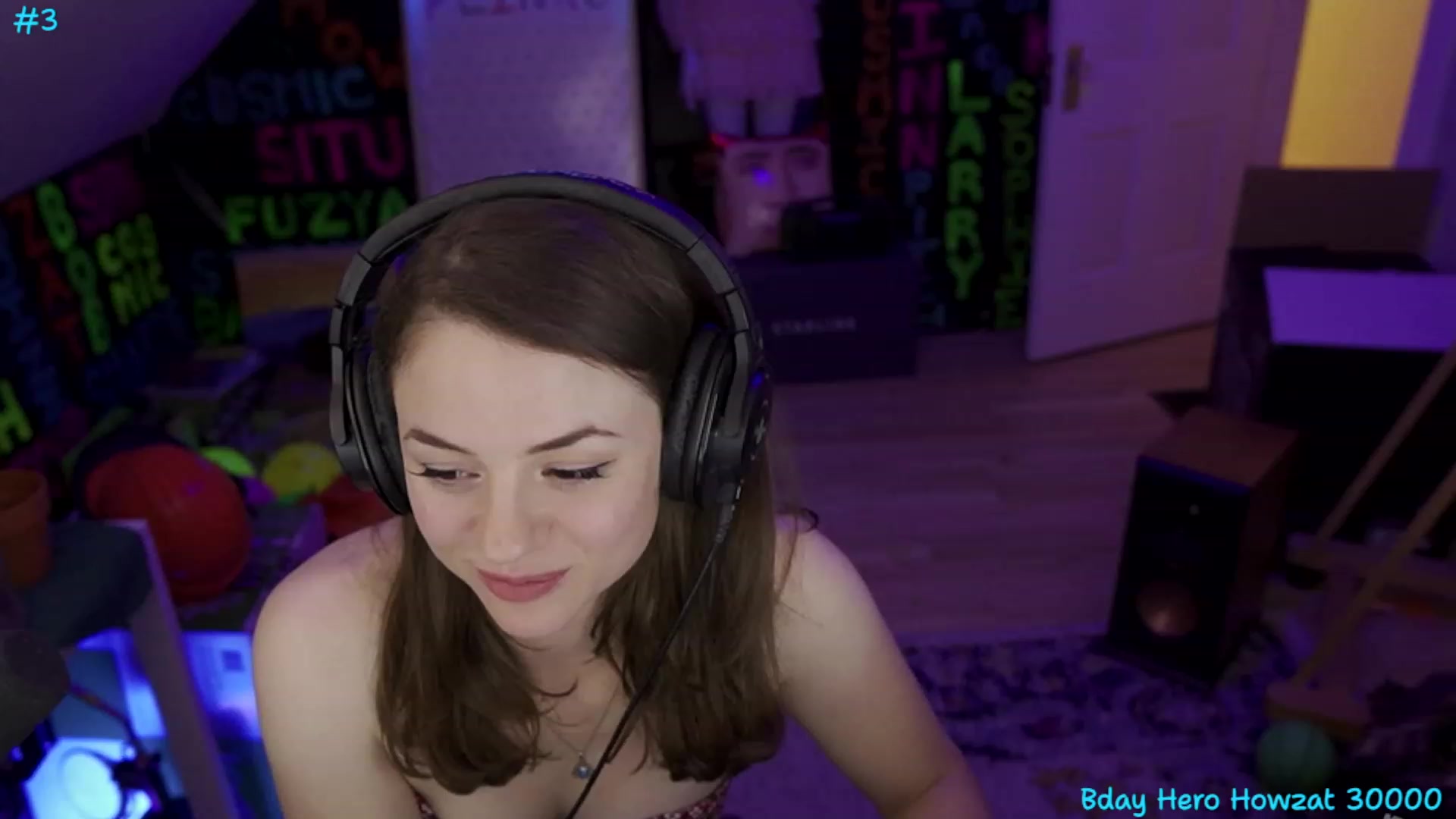 Gallery image thumbnail from XXX_Sophie's myfreecams stream on, 07/27/2023, 11:05 image 8 of 20