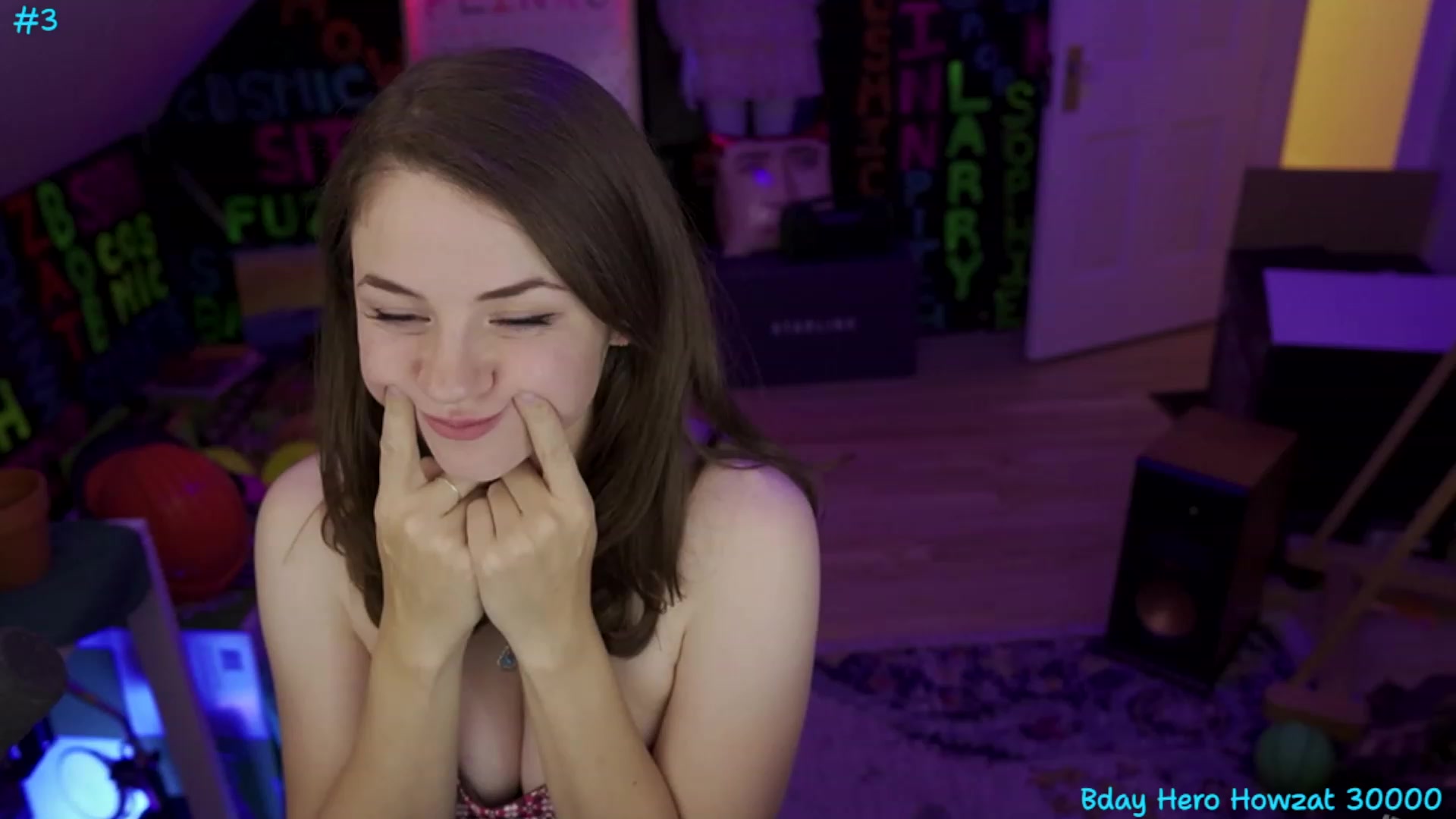 Gallery image thumbnail from XXX_Sophie's myfreecams stream on, 07/27/2023, 11:05 image 19 of 20