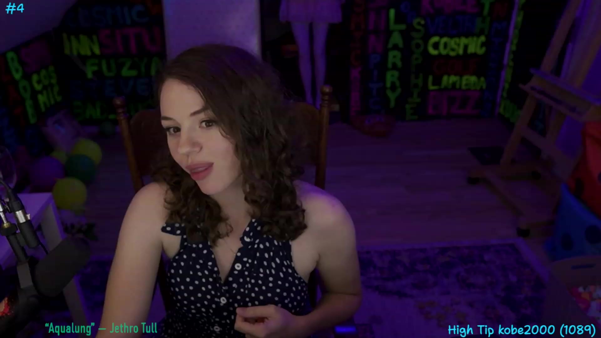 Gallery image thumbnail from XXX_Sophie's myfreecams stream on, 07/30/2023, 09:38 image 7 of 20