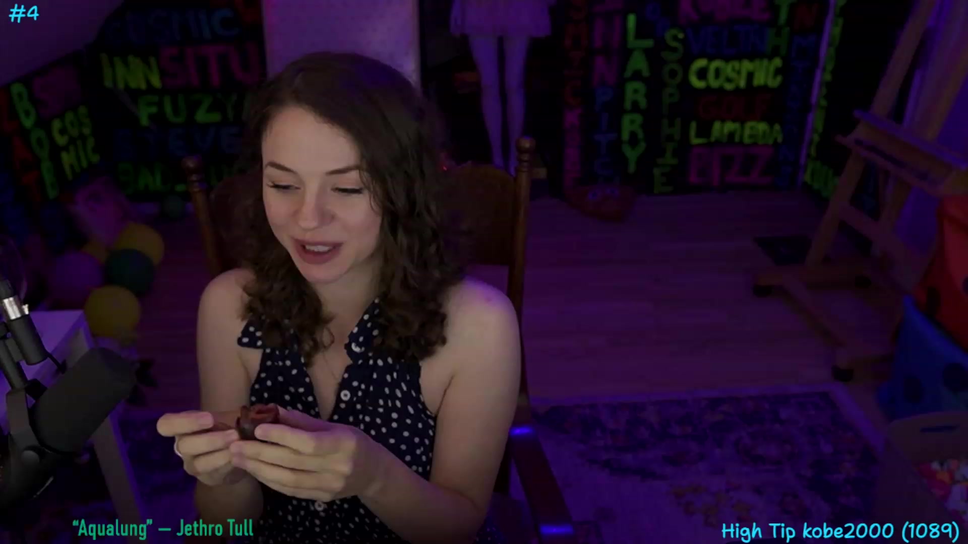 Gallery image thumbnail from XXX_Sophie's myfreecams stream on, 07/30/2023, 09:38 image 4 of 20