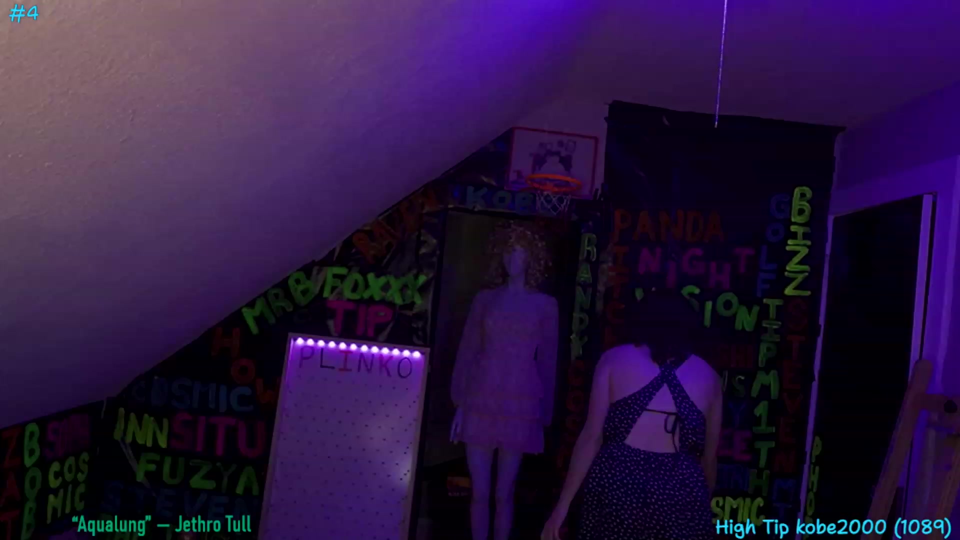 Gallery image thumbnail from XXX_Sophie's myfreecams stream on, 07/30/2023, 09:38 image 12 of 20