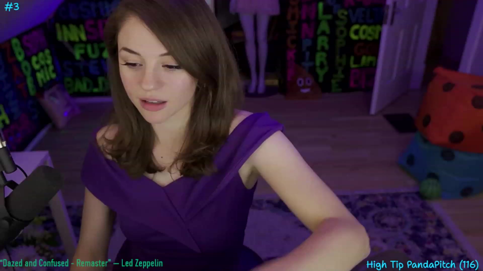 Gallery image thumbnail from XXX_Sophie's myfreecams stream on, 07/31/2023, 08:18 image 7 of 20