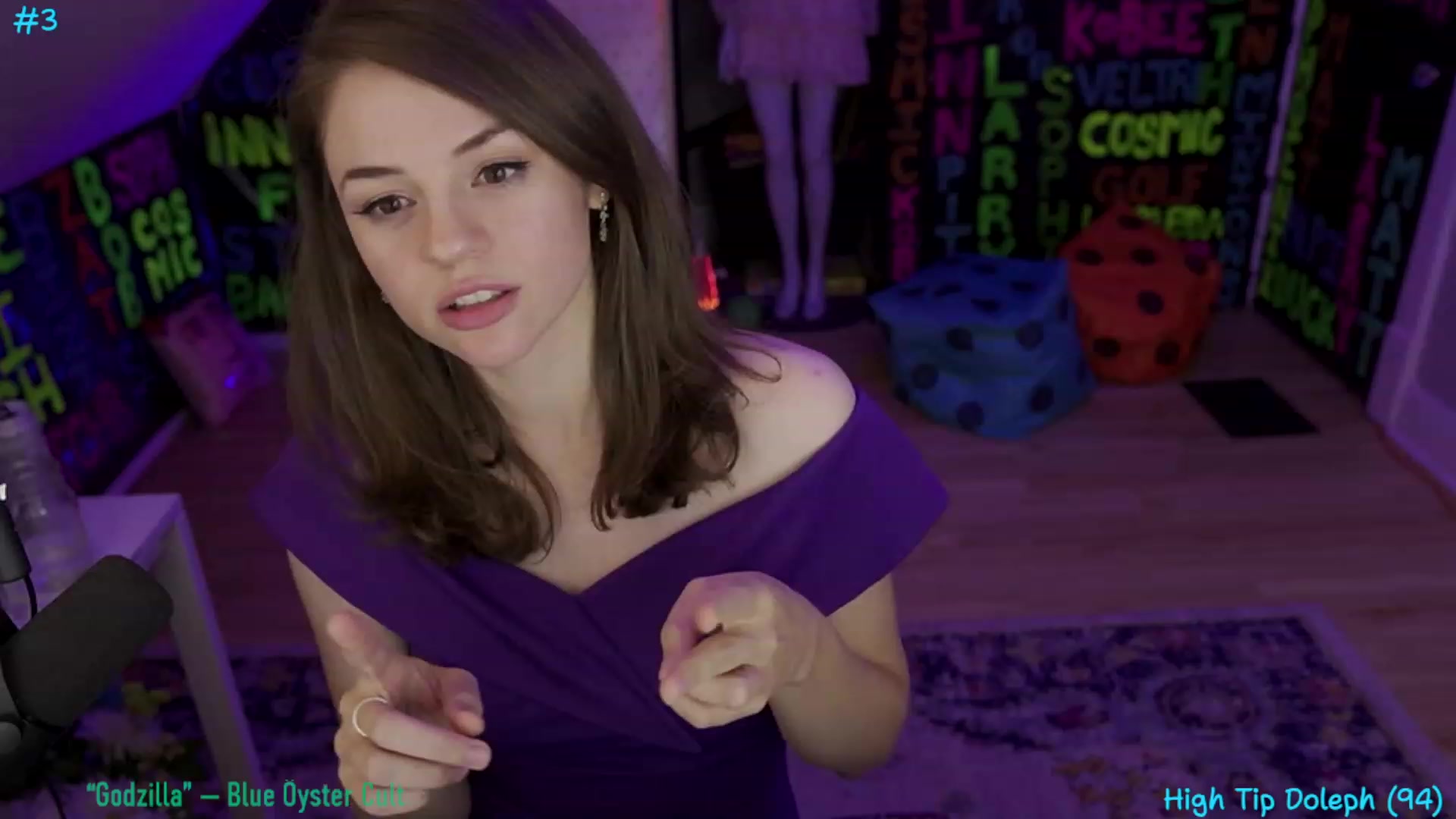 Gallery image thumbnail from XXX_Sophie's myfreecams stream on, 07/31/2023, 10:30 image 4 of 20
