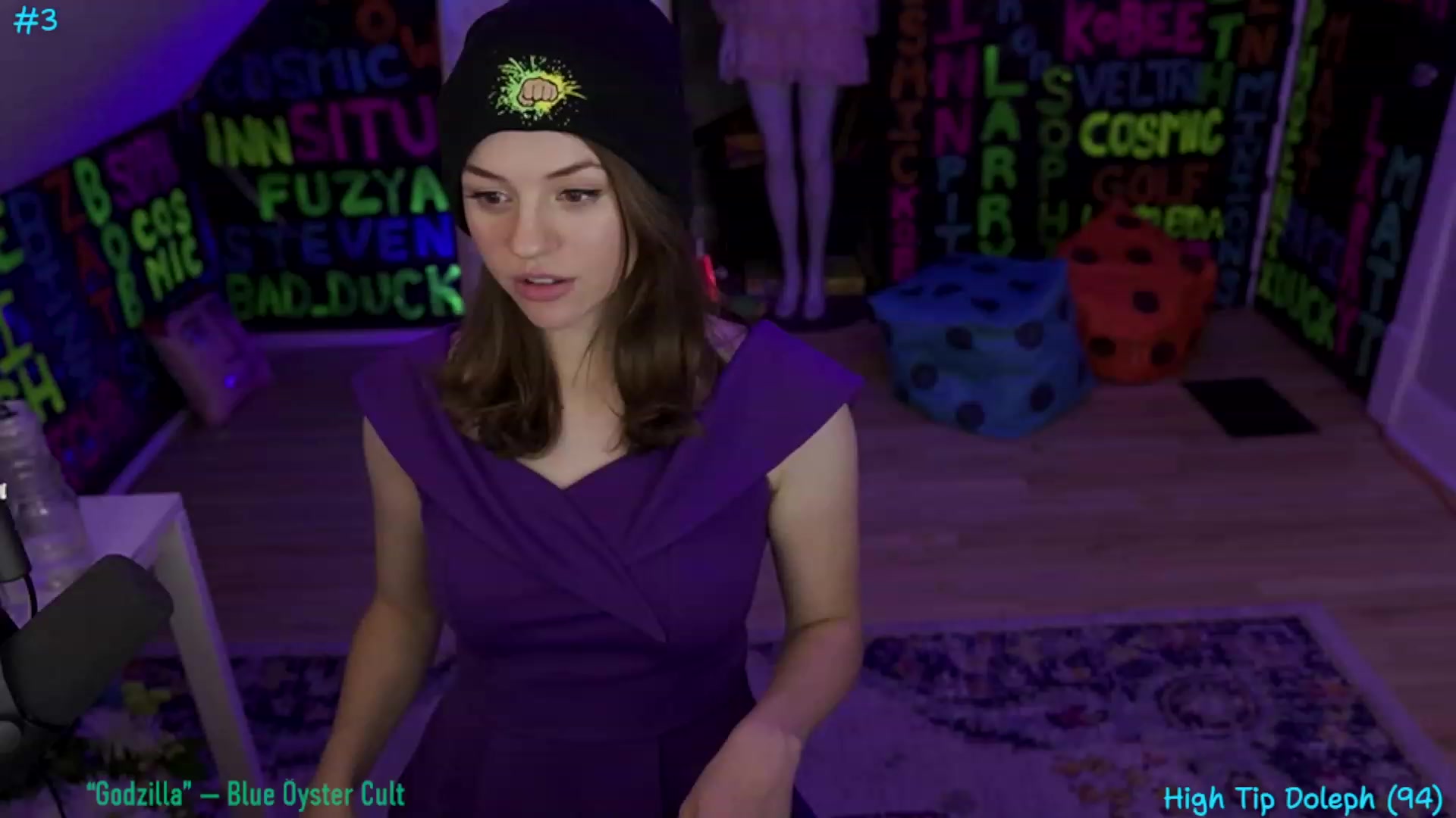 Gallery image thumbnail from XXX_Sophie's myfreecams stream on, 07/31/2023, 10:30 image 8 of 20