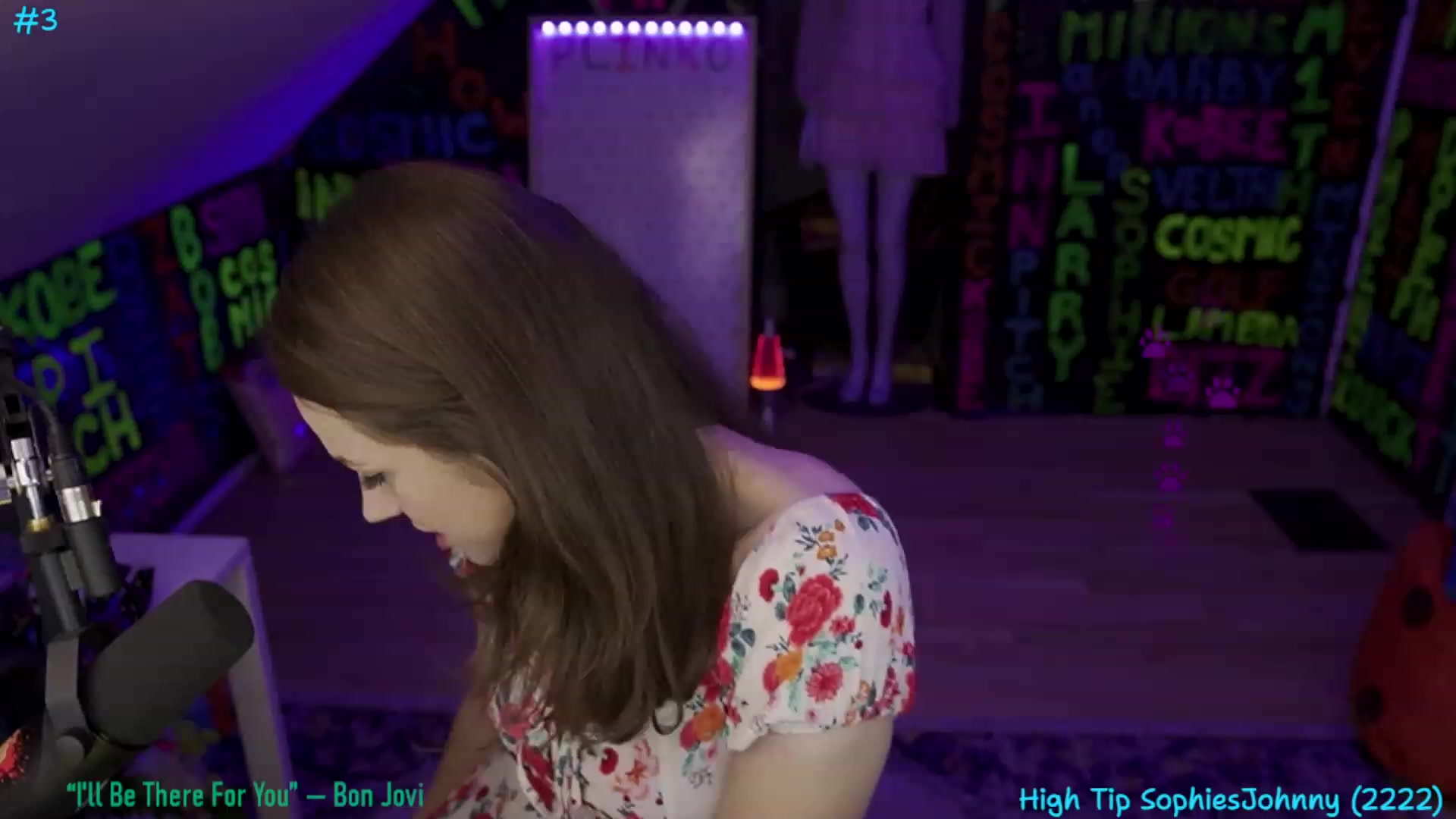 Gallery image thumbnail from XXX_Sophie's myfreecams stream on, 08/01/2023, 03:43 image 10 of 20