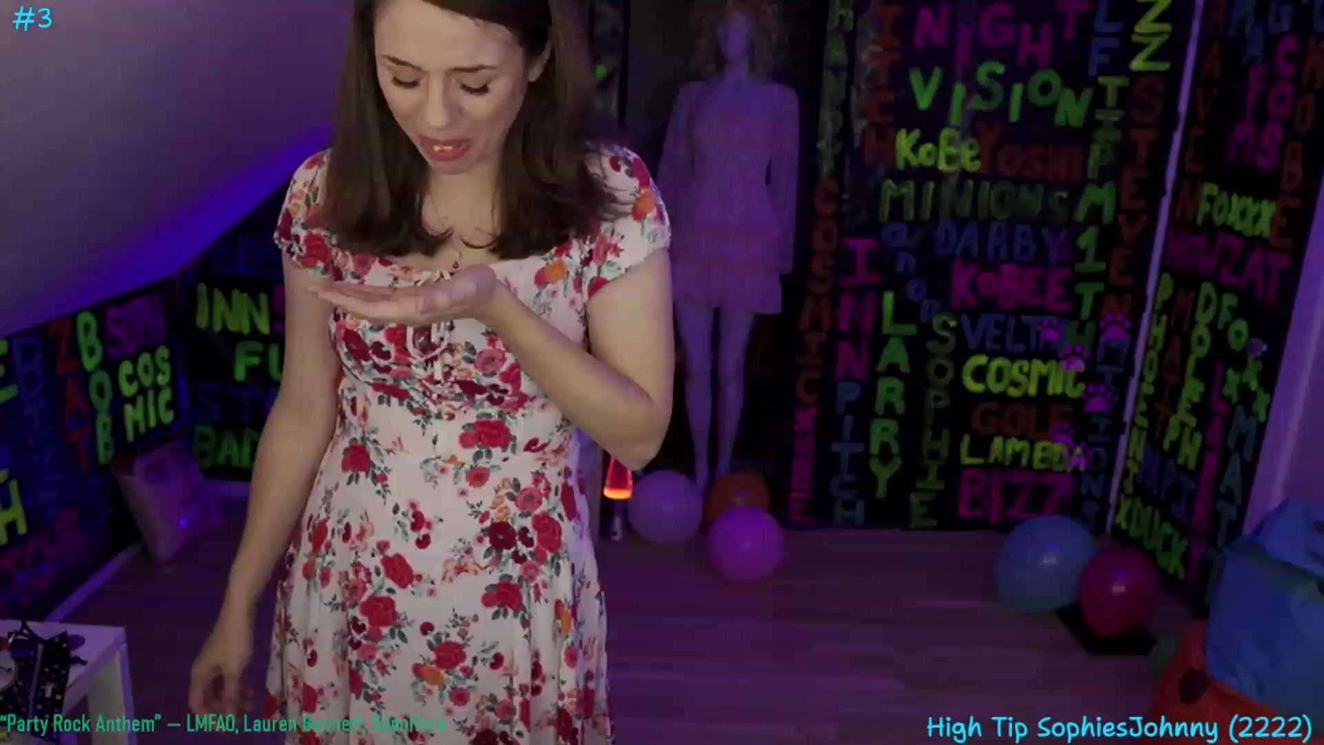 Gallery image thumbnail from XXX_Sophie's myfreecams stream on, 08/01/2023, 03:43 image 15 of 20
