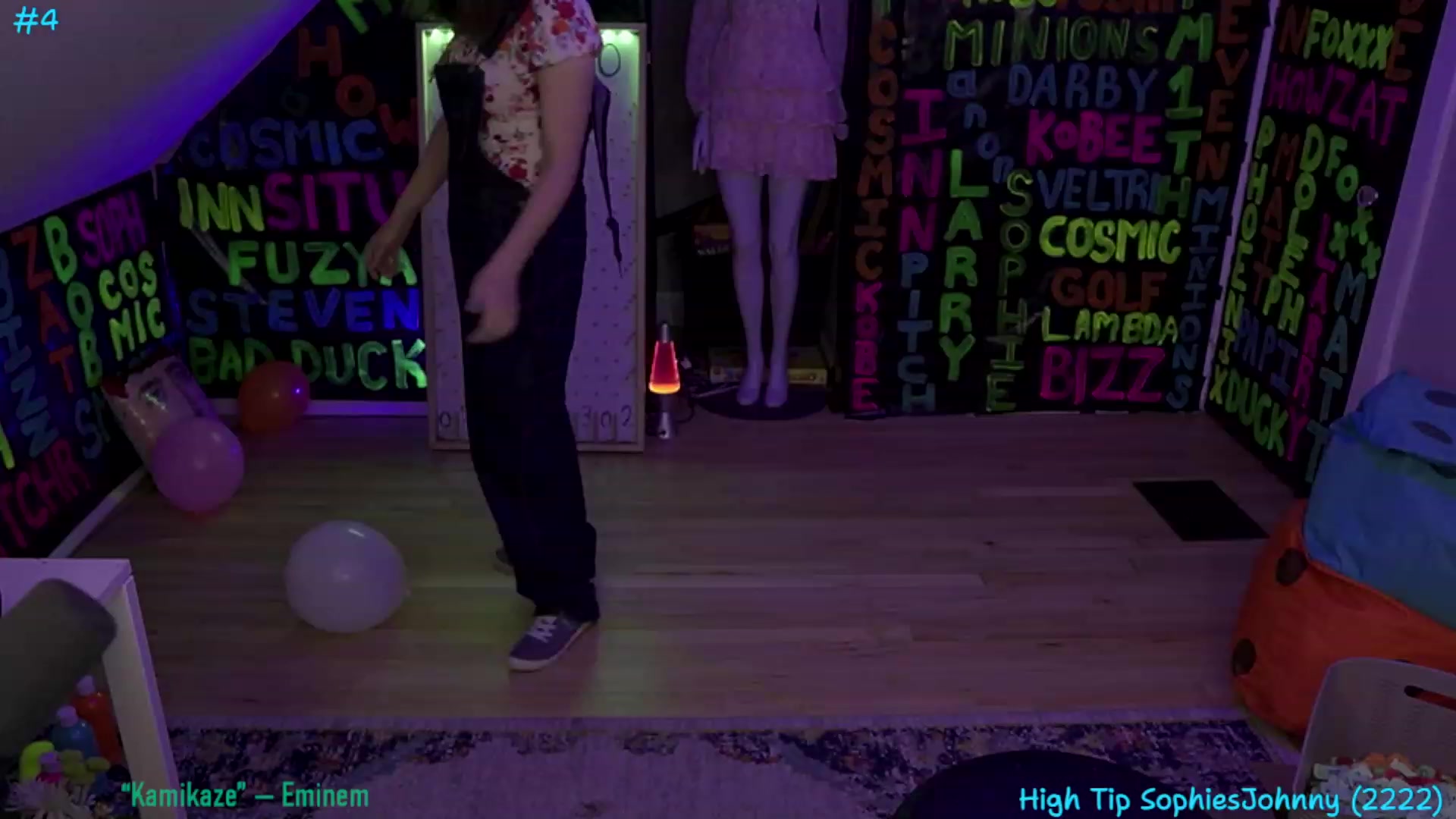 Gallery image thumbnail from XXX_Sophie's myfreecams stream on, 08/01/2023, 05:25 image 14 of 20