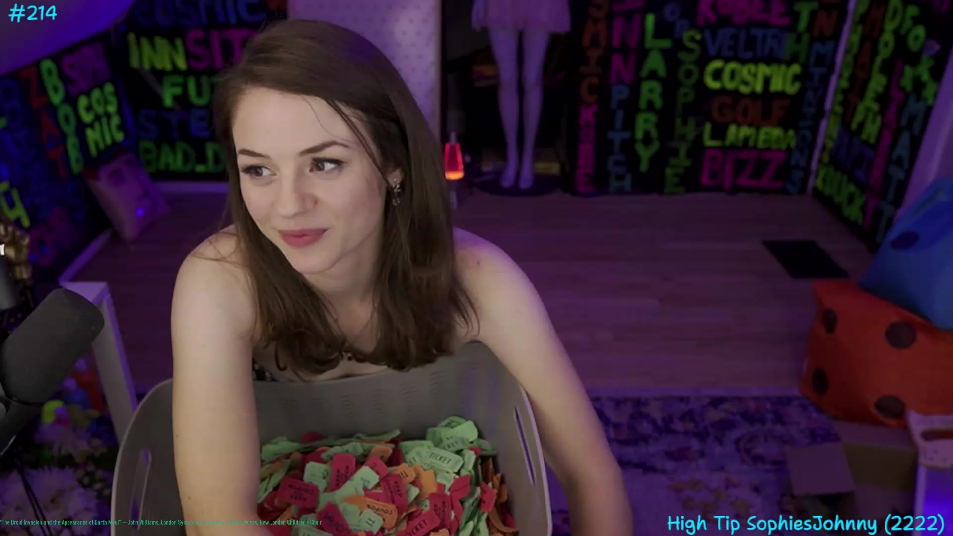 Gallery image thumbnail from XXX_Sophie's myfreecams stream on, 08/01/2023, 08:41 image 5 of 20