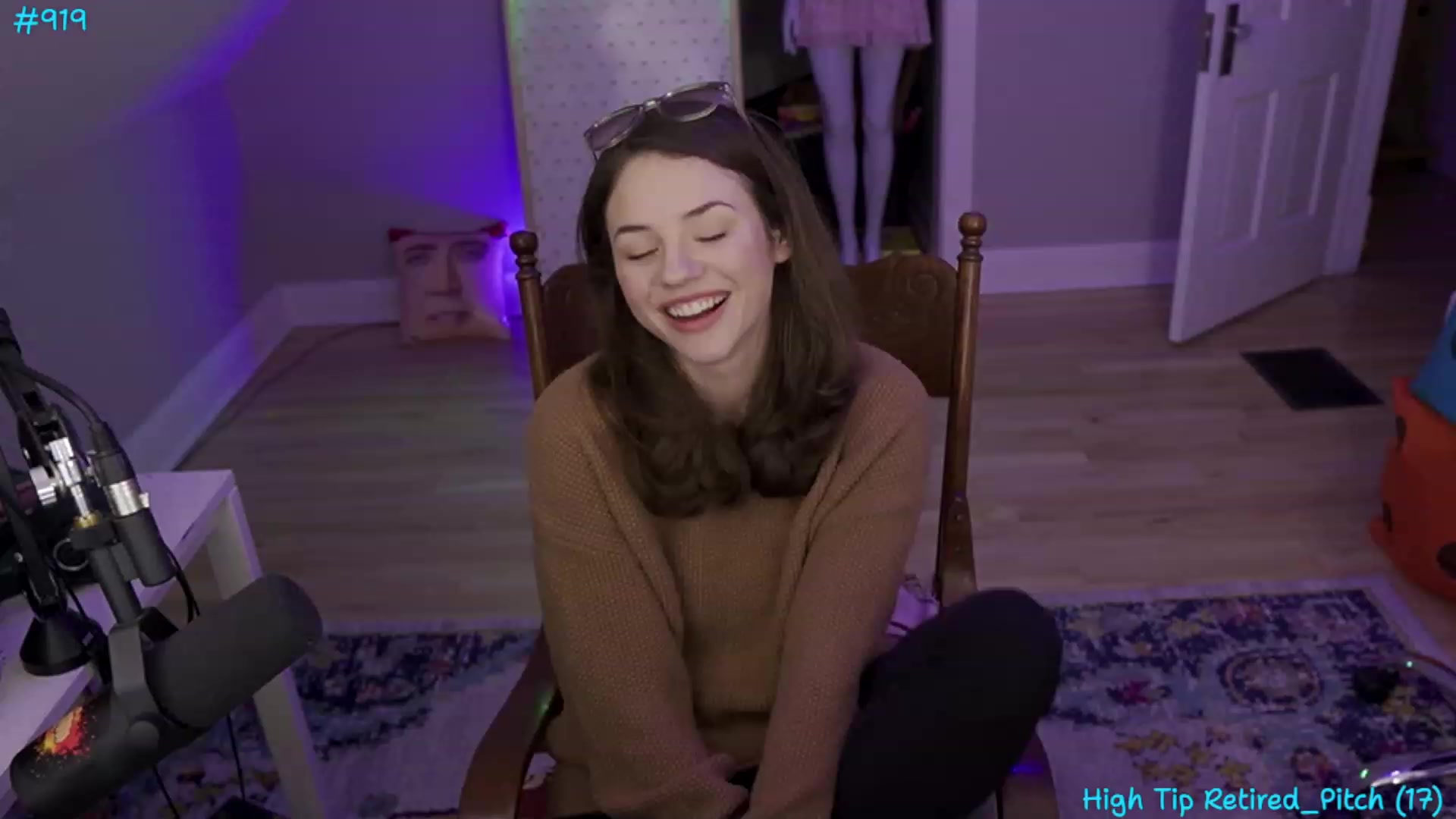 Gallery image thumbnail from XXX_Sophie's myfreecams stream on, 09/12/2023, 04:34 image 13 of 20
