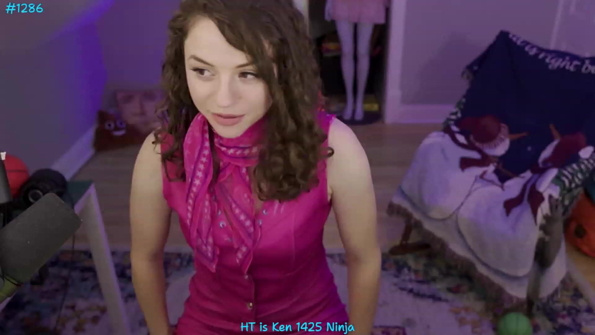Gallery image thumbnail from XXX_Sophie's myfreecams stream on, 10/26/2023, 07:17 image 9 of 20