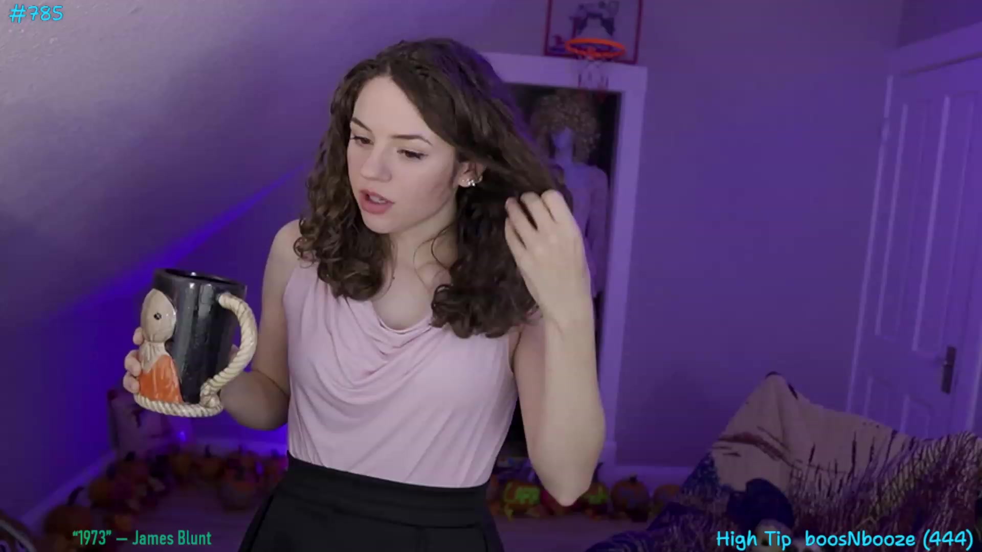 Gallery image thumbnail from XXX_Sophie's myfreecams stream on, 10/31/2023, 05:08 image 10 of 20