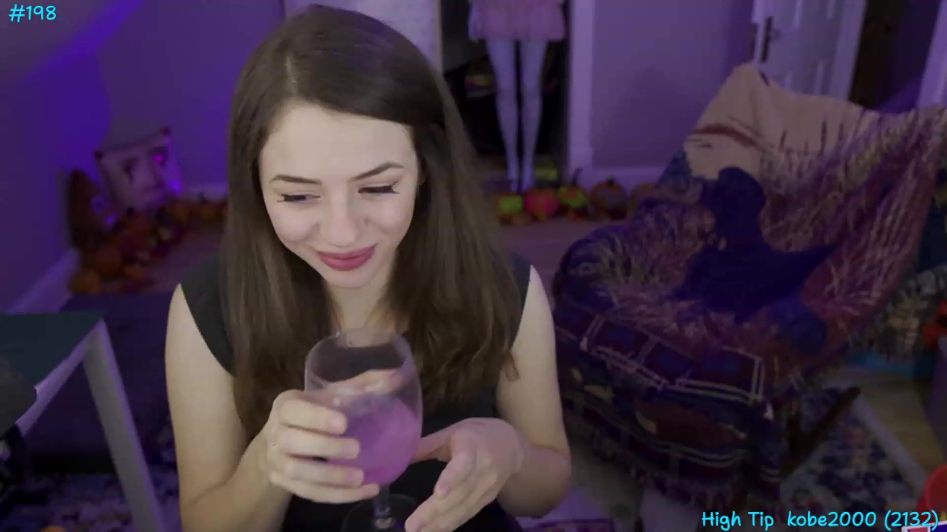 Gallery image thumbnail from XXX_Sophie's myfreecams stream on, 11/04/2023, 05:47 image 19 of 20