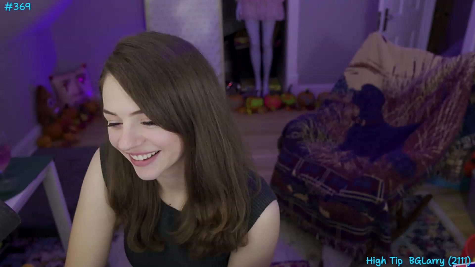 Gallery image thumbnail from XXX_Sophie's myfreecams stream on, 11/04/2023, 05:47 image 11 of 20