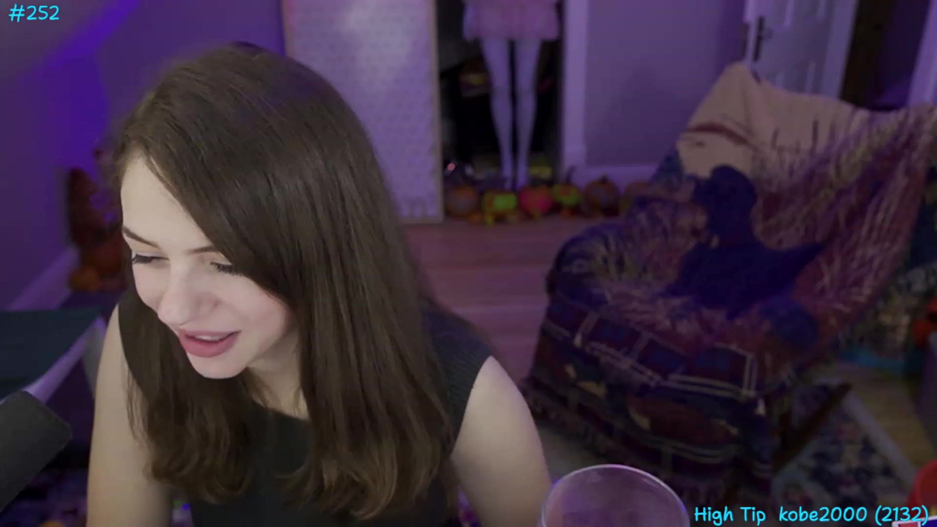 Gallery image thumbnail from XXX_Sophie's myfreecams stream on, 11/04/2023, 05:47 image 16 of 20