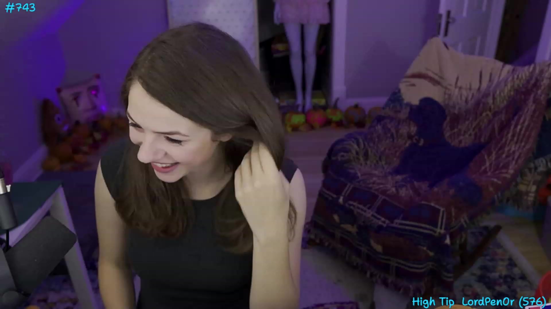 Gallery image thumbnail from XXX_Sophie's myfreecams stream on, 11/04/2023, 05:47 image 1 of 20