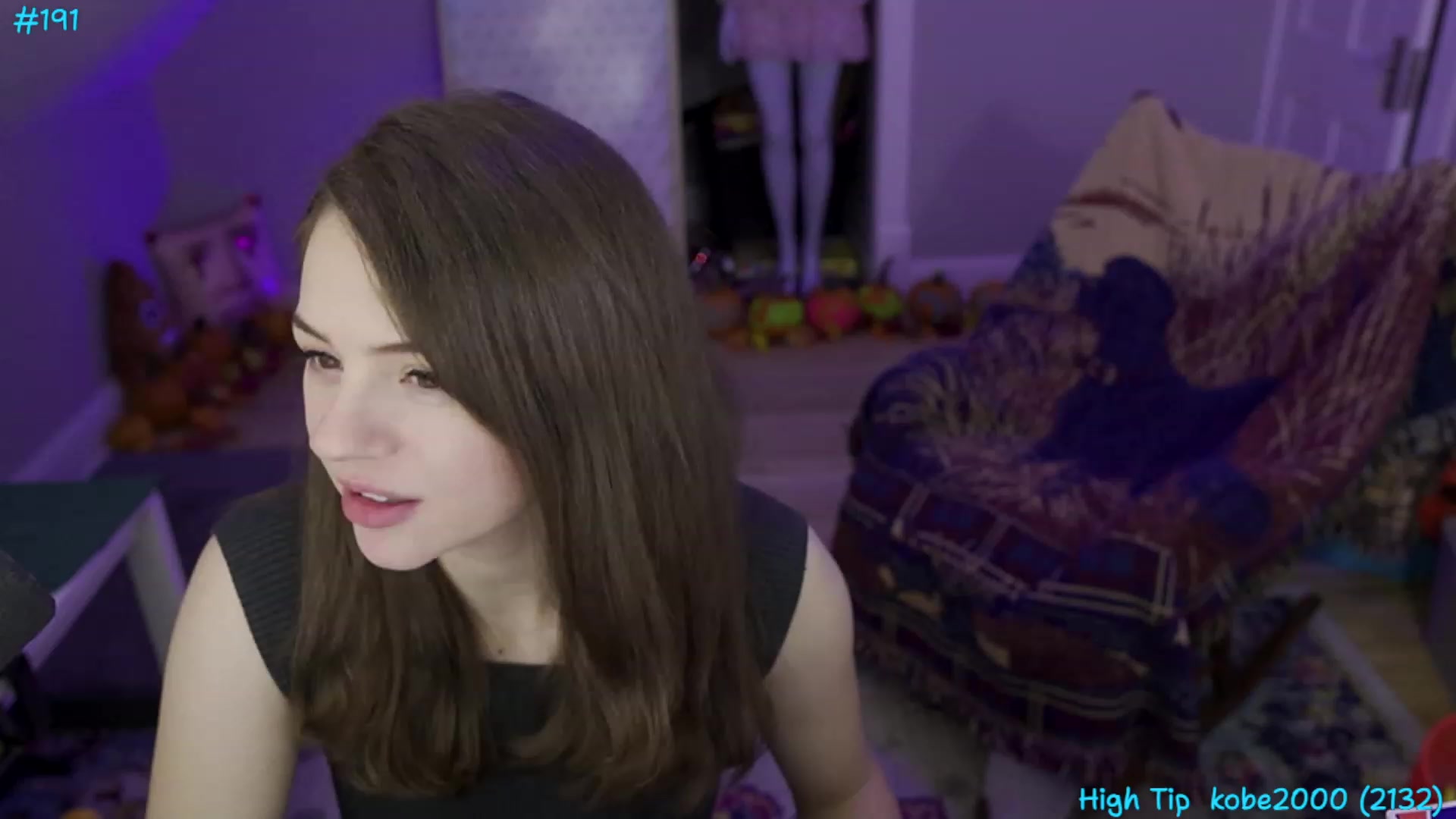 Gallery image thumbnail from XXX_Sophie's myfreecams stream on, 11/04/2023, 07:28 image 3 of 20