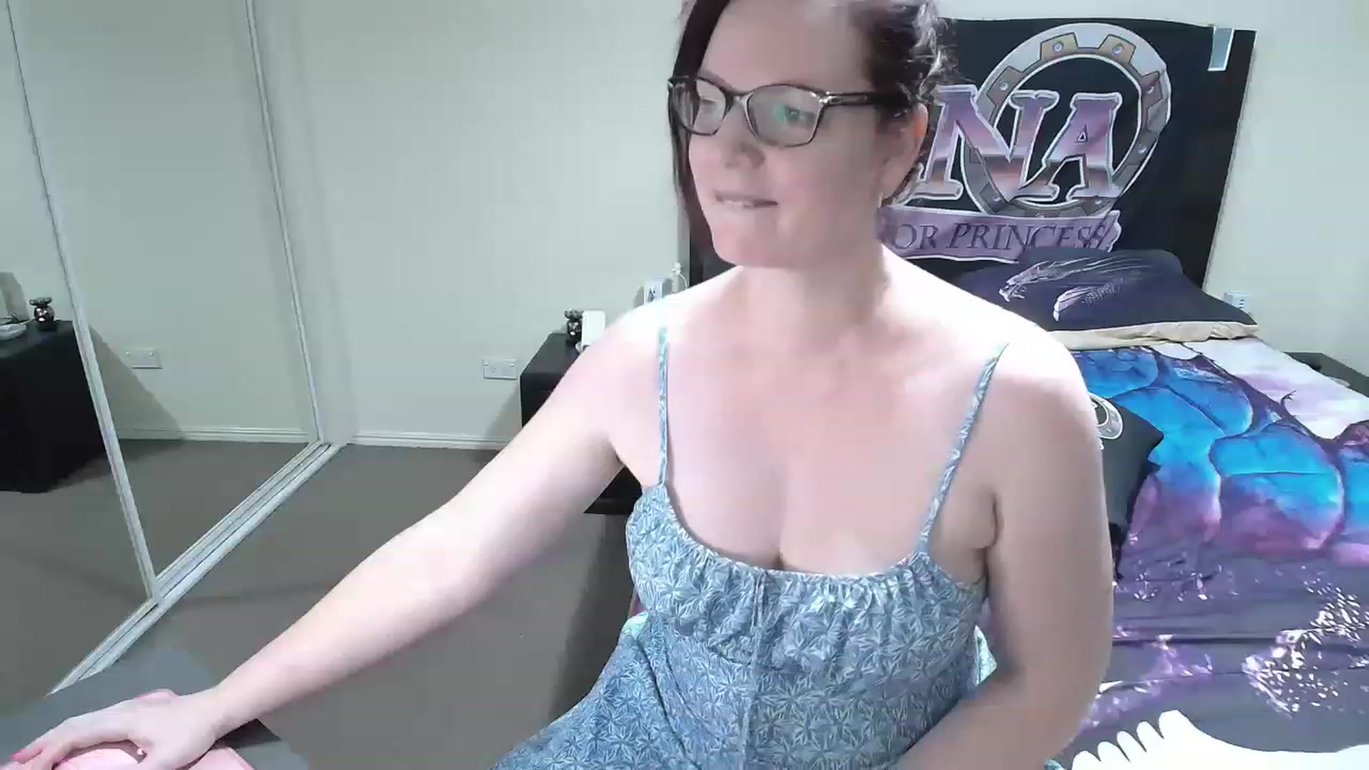 Gallery image thumbnail from XXXenia's myfreecams stream on, 01/18/2023, 13:52 image 4 of 20