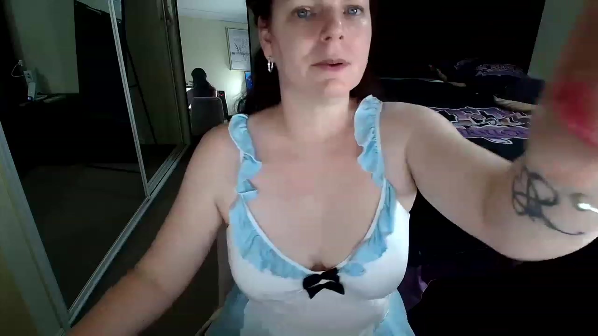 Gallery image thumbnail from XXXenia's myfreecams stream on, 01/27/2023, 13:49 image 8 of 20