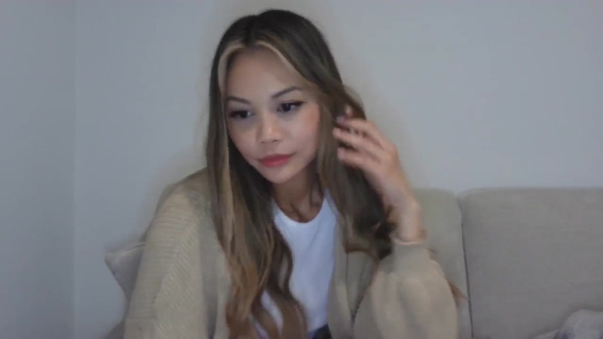 Gallery image thumbnail from XX_Angel's myfreecams stream on, 03/22/2024, 11:38 image 3 of 20