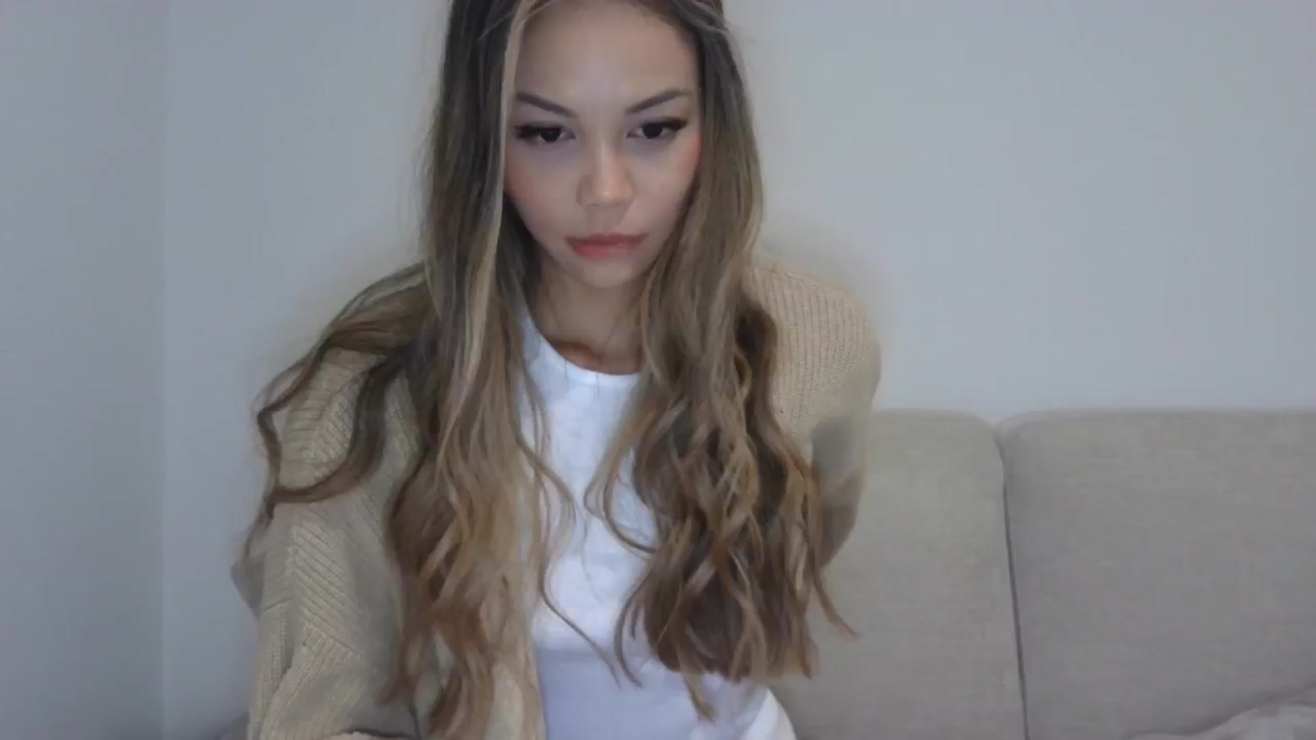 Gallery image thumbnail from XX_Angel's myfreecams stream on, 03/22/2024, 11:38 image 2 of 20