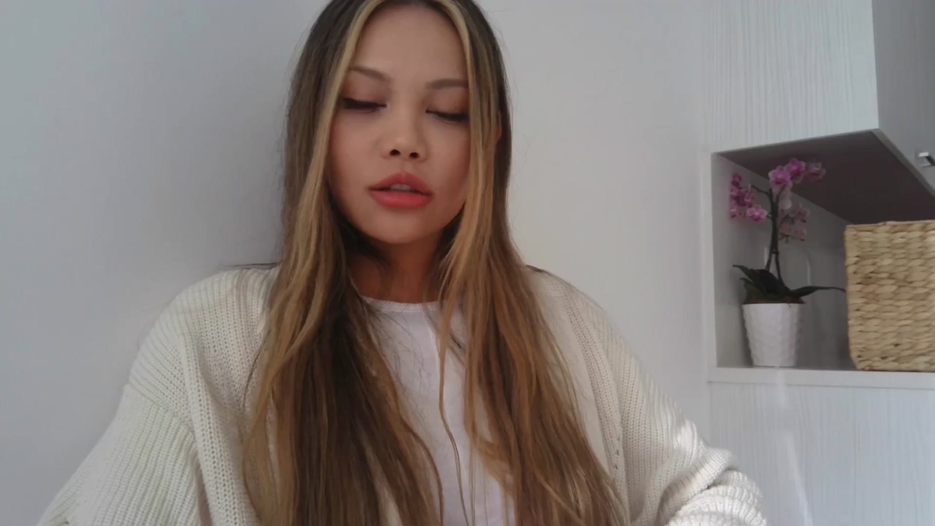 Gallery image thumbnail from XX_Angel's myfreecams stream on, 03/30/2024, 14:15 image 5 of 20