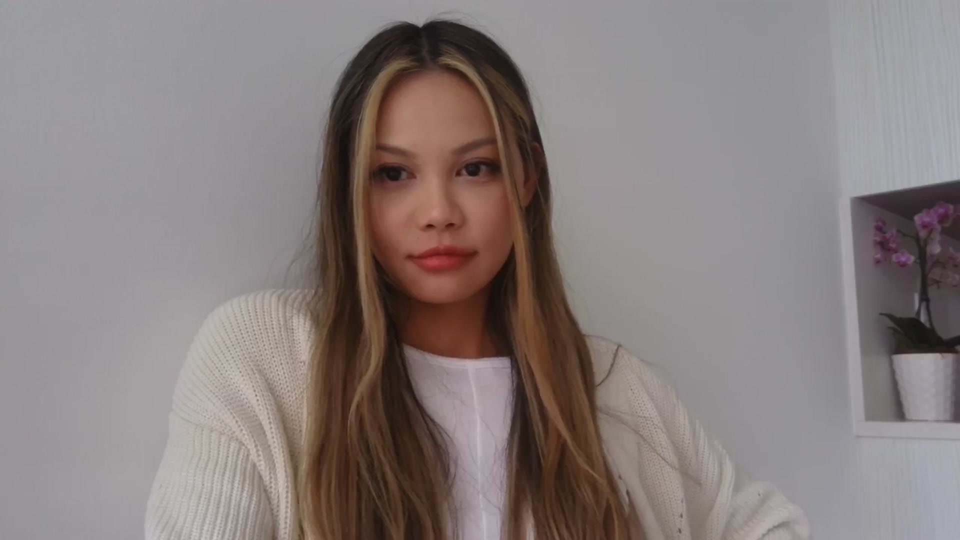 Gallery image thumbnail from XX_Angel's myfreecams stream on, 03/30/2024, 14:15 image 10 of 20