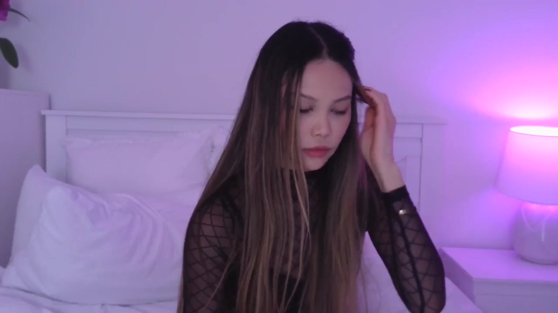 Gallery image thumbnail from XX_Angel's myfreecams stream on, 08/26/2024, 21:31 image 15 of 20