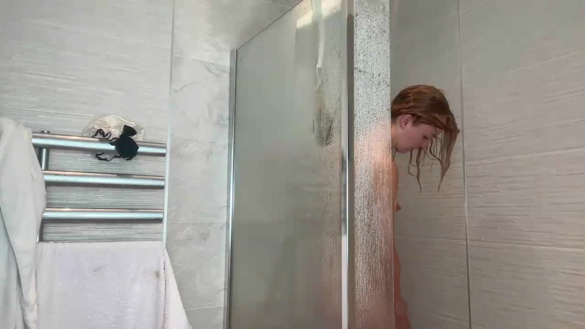 Gallery image thumbnail from XXsweetgirlXX's myfreecams stream on, 08/11/2026, 08:23 image 14 of 20