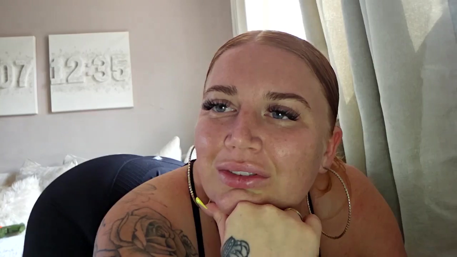 Gallery image thumbnail from X_TALLOULAH_X's myfreecams stream on, 05/08/2024, 11:40 image 9 of 20