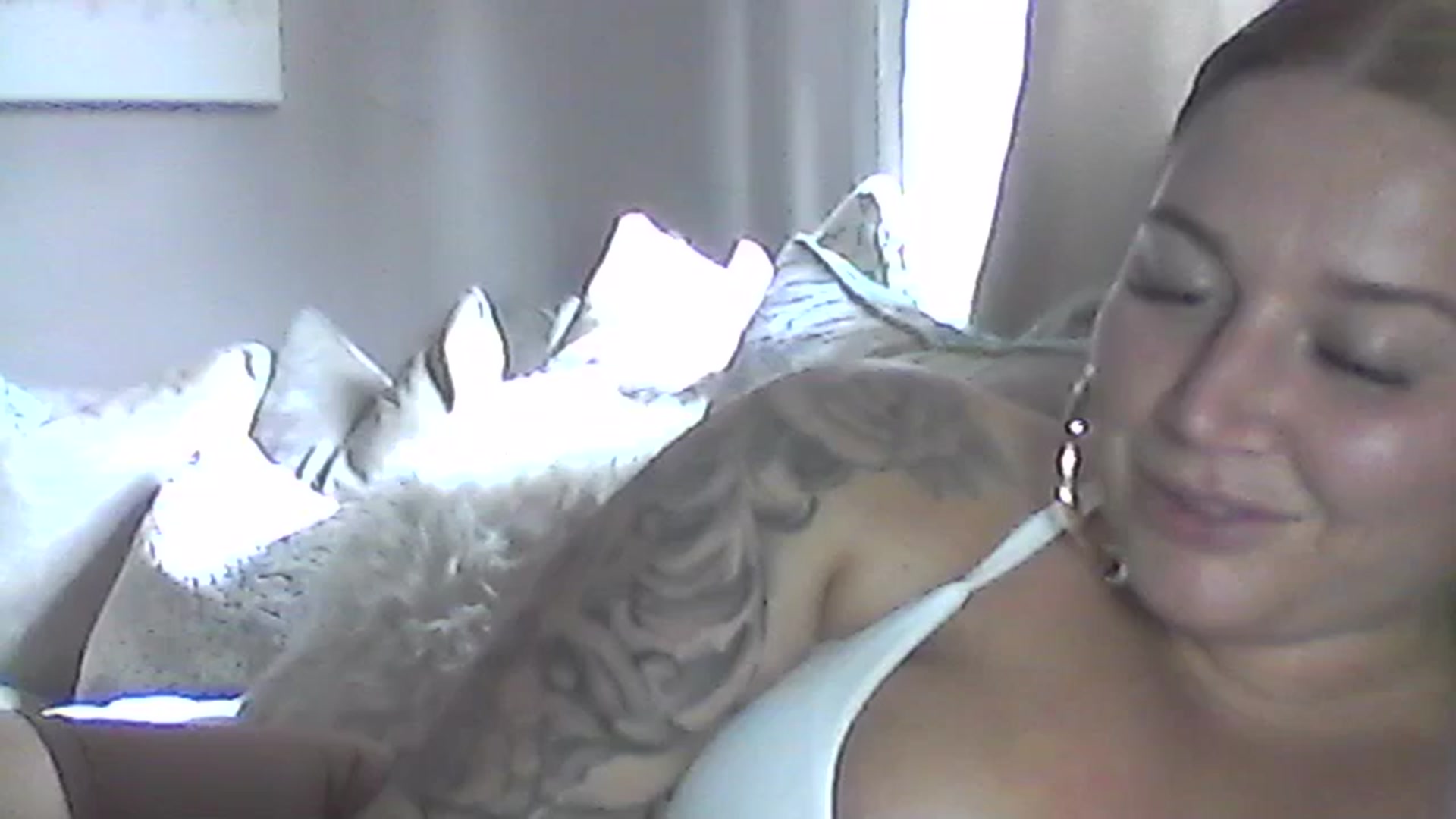 Gallery image thumbnail from X_TALLOULAH_X's myfreecams stream on, 05/29/2024, 13:52 image 18 of 20