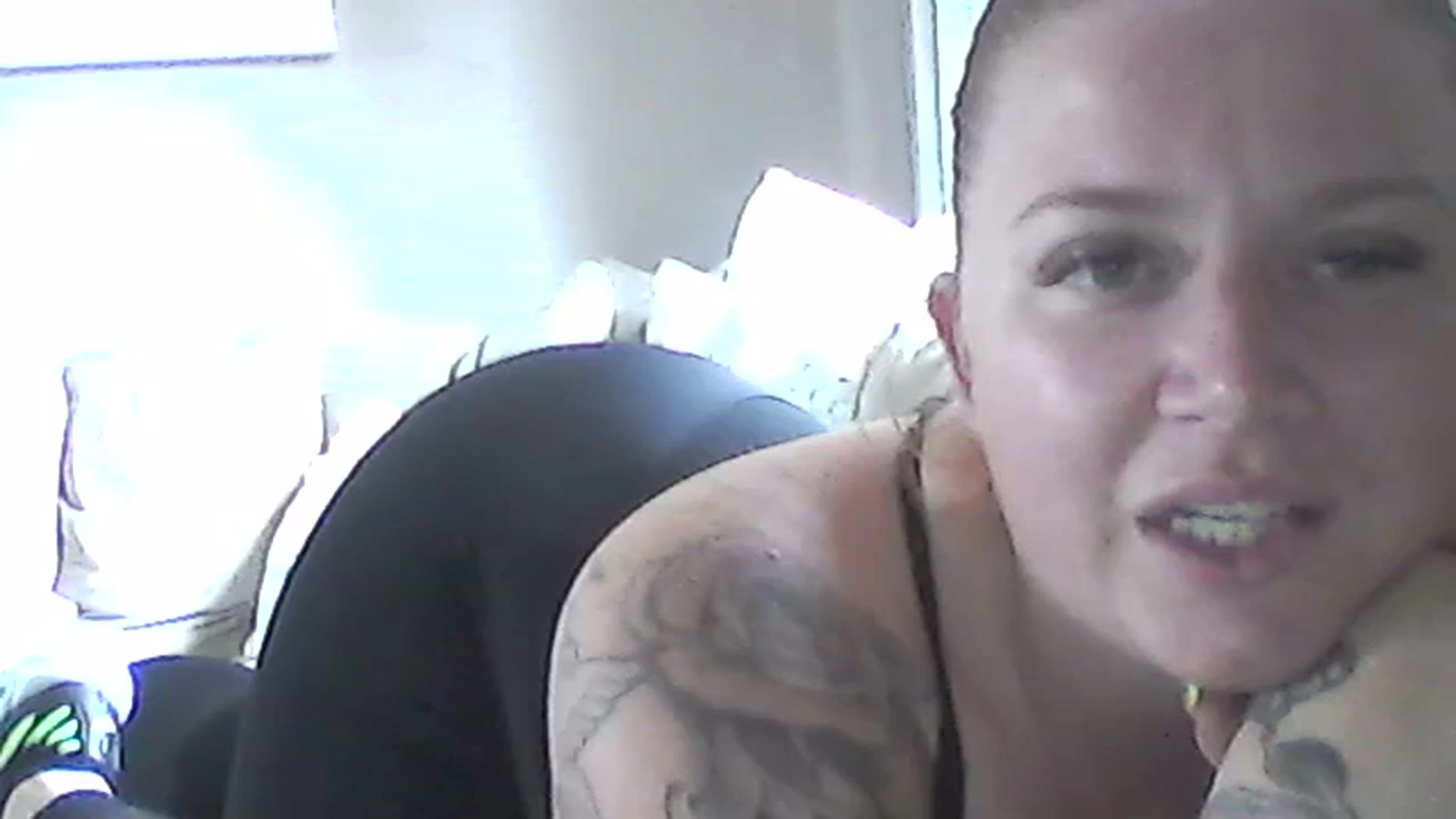 Gallery image thumbnail from X_TALLOULAH_X's myfreecams stream on, 06/14/2024, 12:14 image 6 of 20