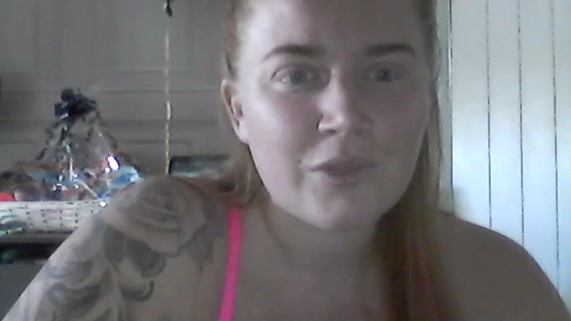 Gallery image thumbnail from X_TALLOULAH_X's myfreecams stream on, 06/17/2024, 11:06 image 7 of 20