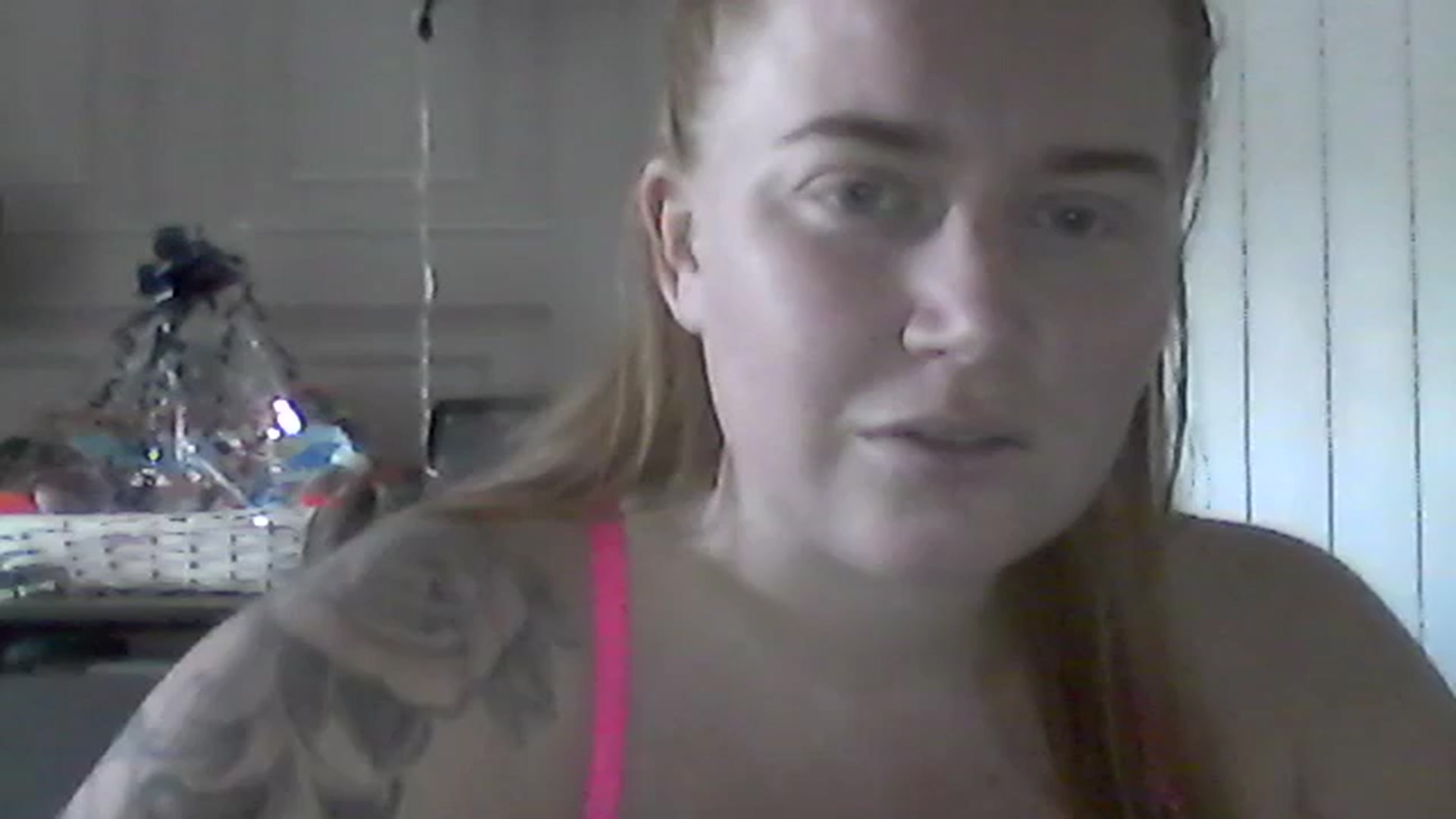 Gallery image thumbnail from X_TALLOULAH_X's myfreecams stream on, 06/17/2024, 11:06 image 4 of 20