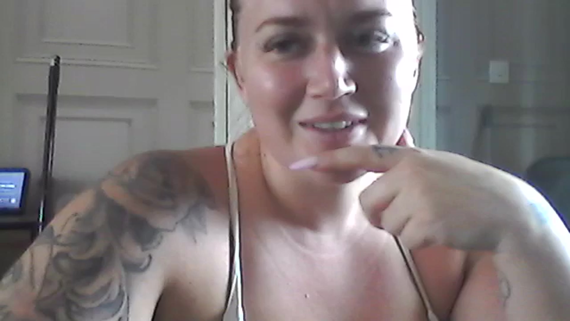 Gallery image thumbnail from X_TALLOULAH_X's myfreecams stream on, 06/23/2024, 12:53 image 20 of 20