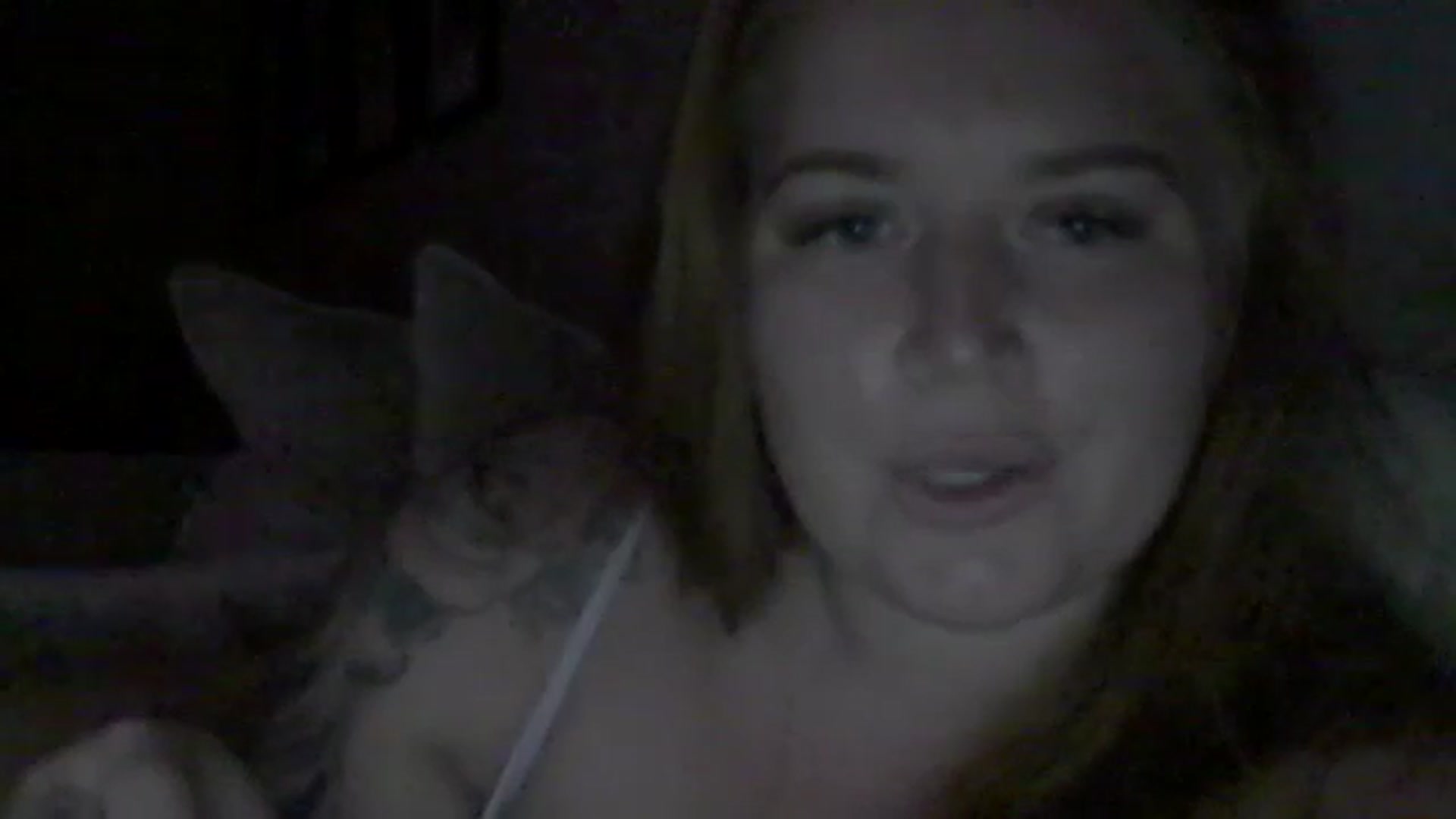 Gallery image thumbnail from X_TALLOULAH_X's myfreecams stream on, 06/23/2024, 21:22 image 17 of 20