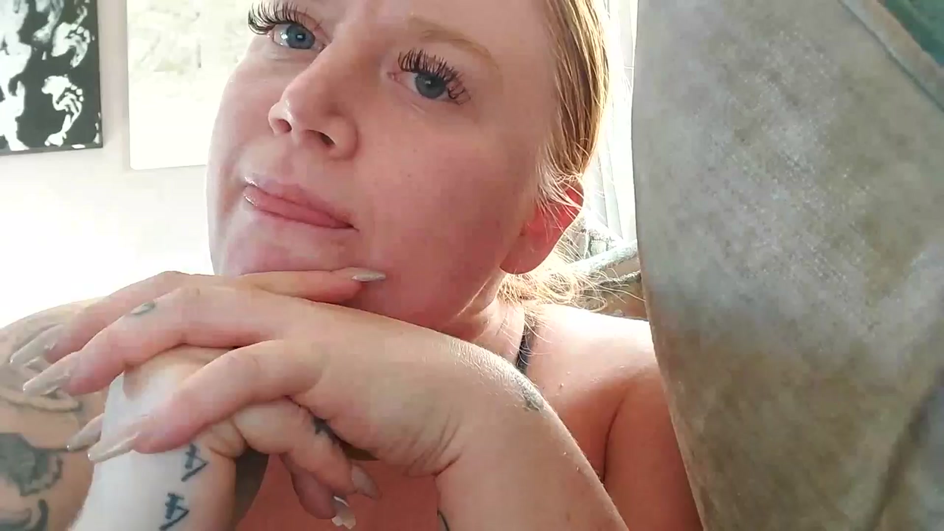 Gallery image thumbnail from X_TALLOULAH_X's myfreecams stream on, 10/14/2024, 13:41 image 13 of 20