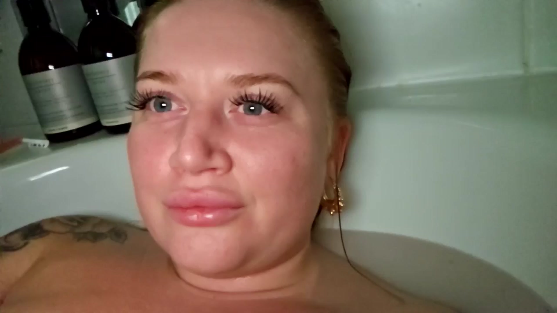 Gallery image thumbnail from X_TALLOULAH_X's myfreecams stream on, 12/29/2024, 15:58 image 1 of 20