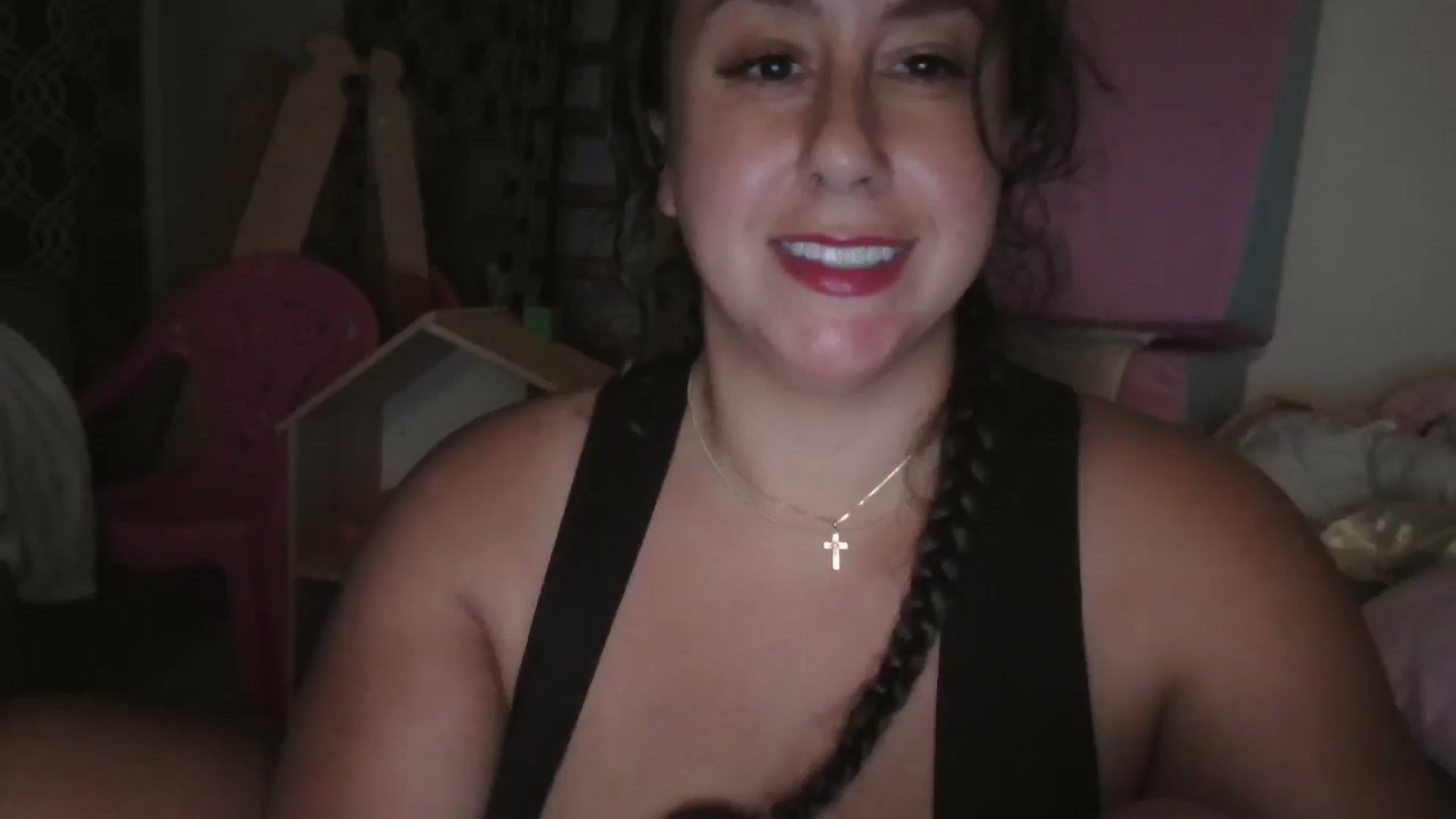 Gallery image thumbnail from Xamiblu1's myfreecams stream on, 05/25/2025, 06:29 image 1 of 20