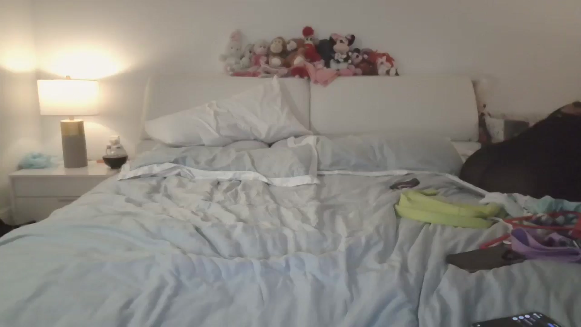Gallery image thumbnail from Xamiblu1's myfreecams stream on, 06/05/2025, 01:13 image 20 of 20