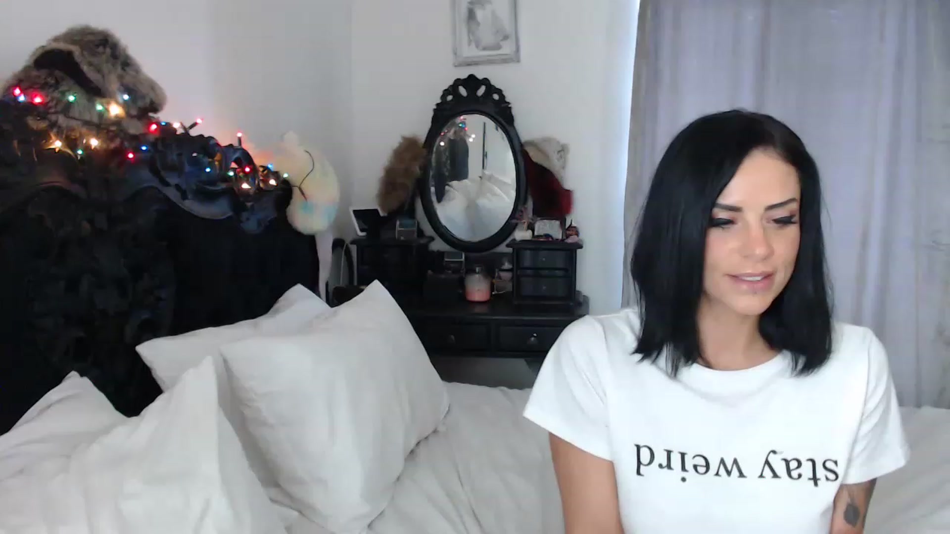 Gallery image thumbnail from Xbabe_Skyler's myfreecams stream on, 12/07/2022, 12:38 image 19 of 20