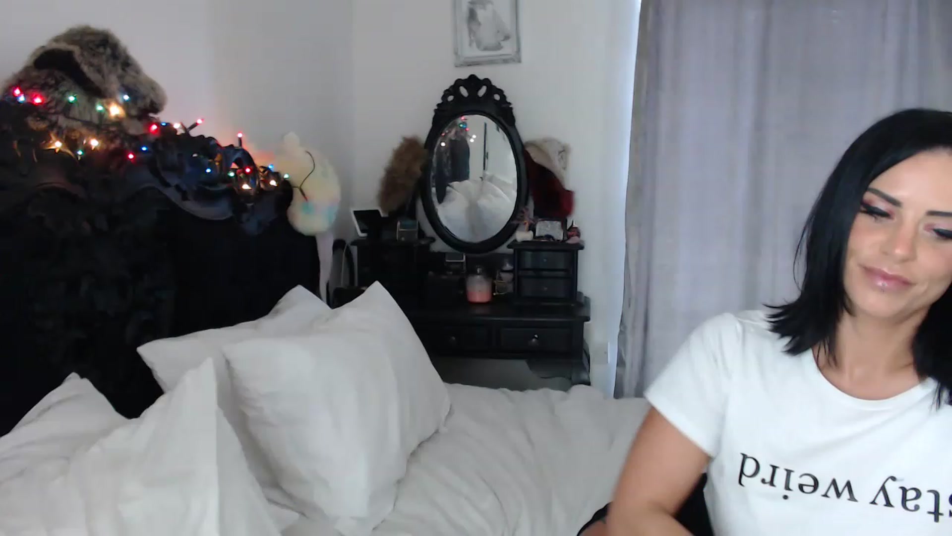 Gallery image thumbnail from Xbabe_Skyler's myfreecams stream on, 12/07/2022, 12:38 image 16 of 20