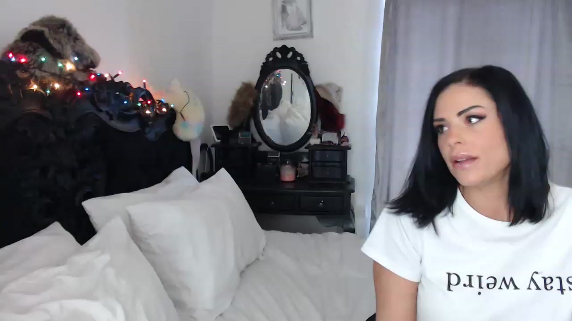 Gallery image thumbnail from Xbabe_Skyler's myfreecams stream on, 12/07/2022, 12:38 image 1 of 20