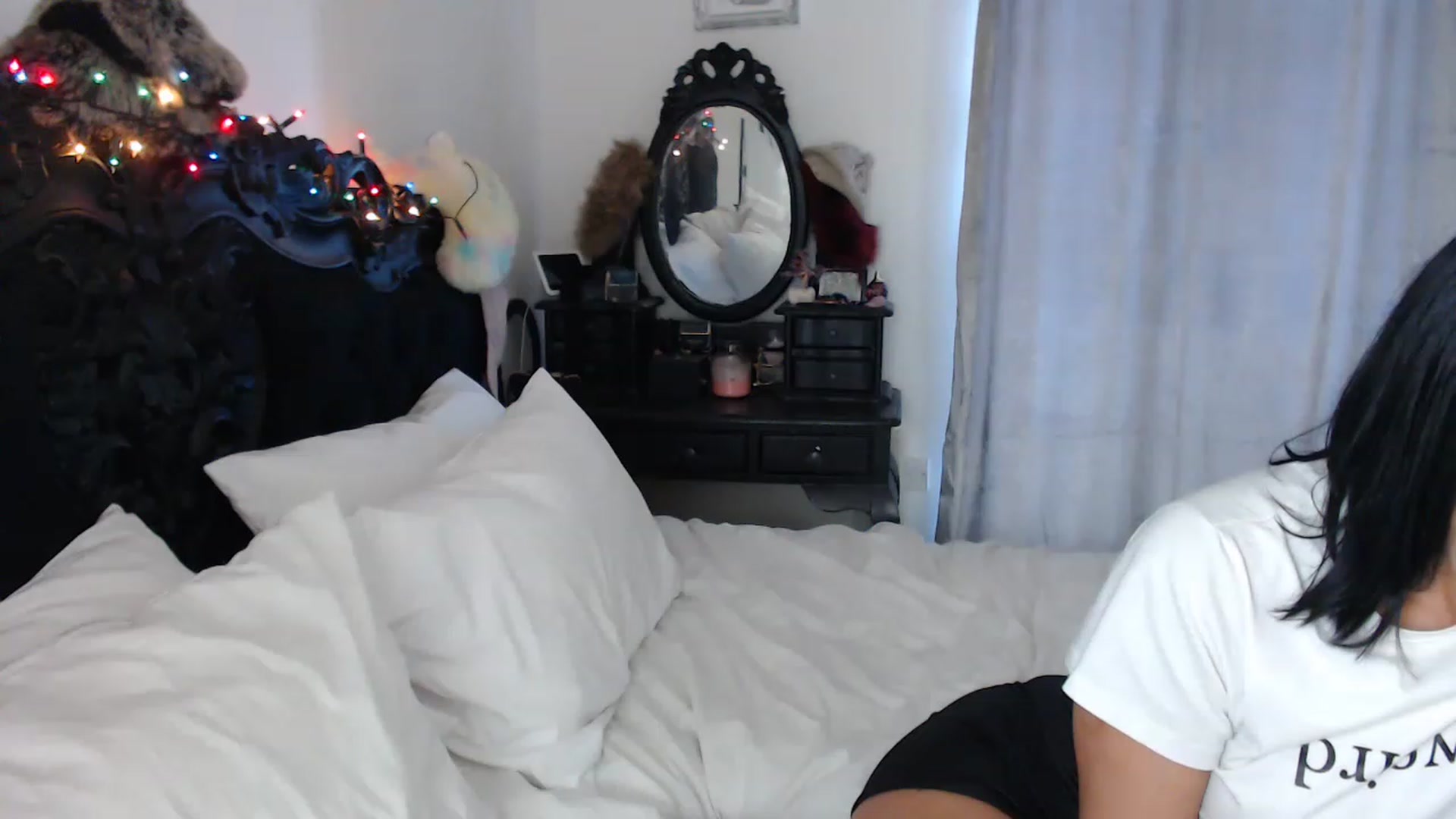 Gallery image thumbnail from Xbabe_Skyler's myfreecams stream on, 12/07/2022, 13:08 image 11 of 20