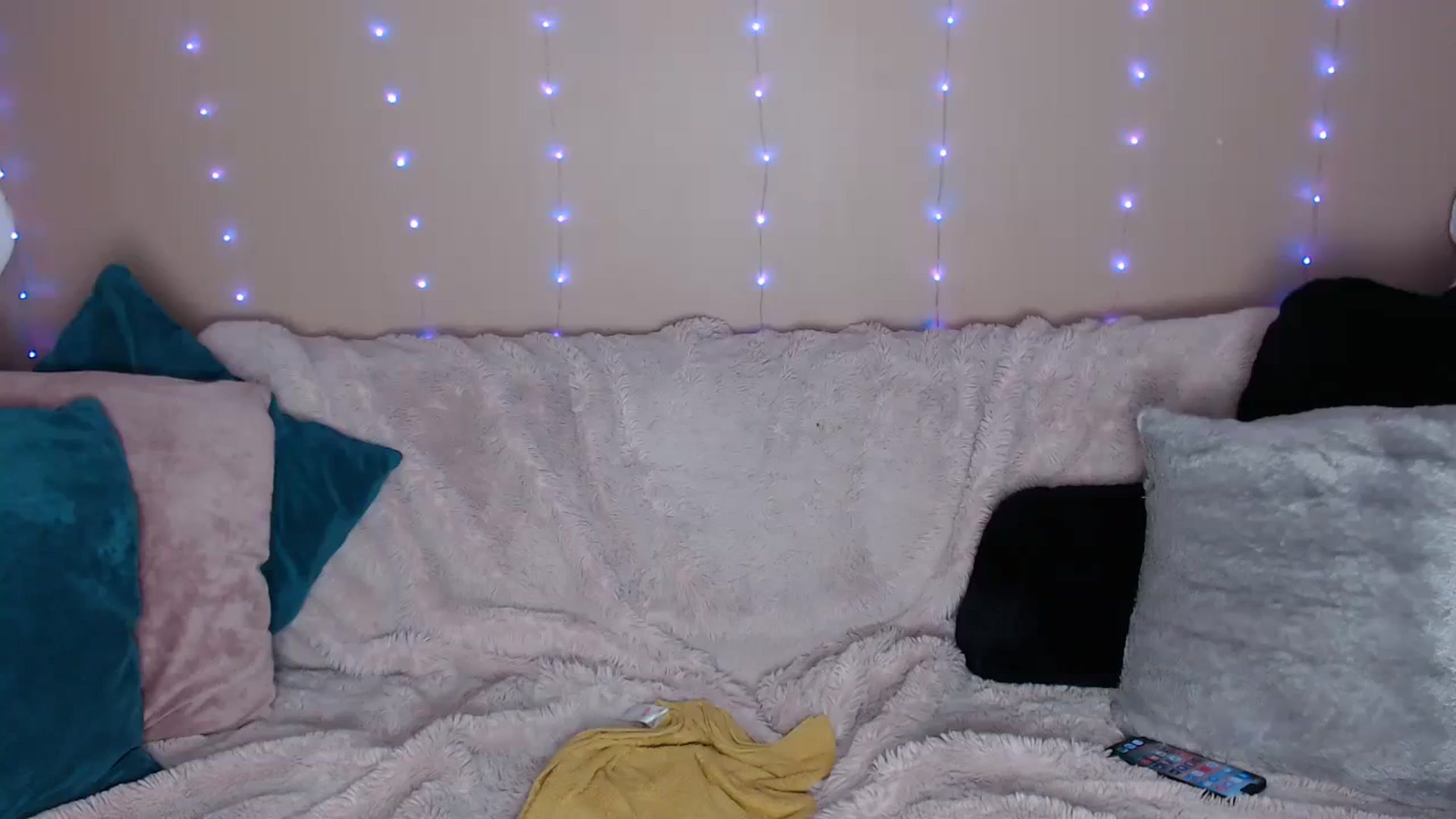 Gallery image thumbnail from Xbabe_Skyler's myfreecams stream on, 01/19/2024, 13:14 image 6 of 20