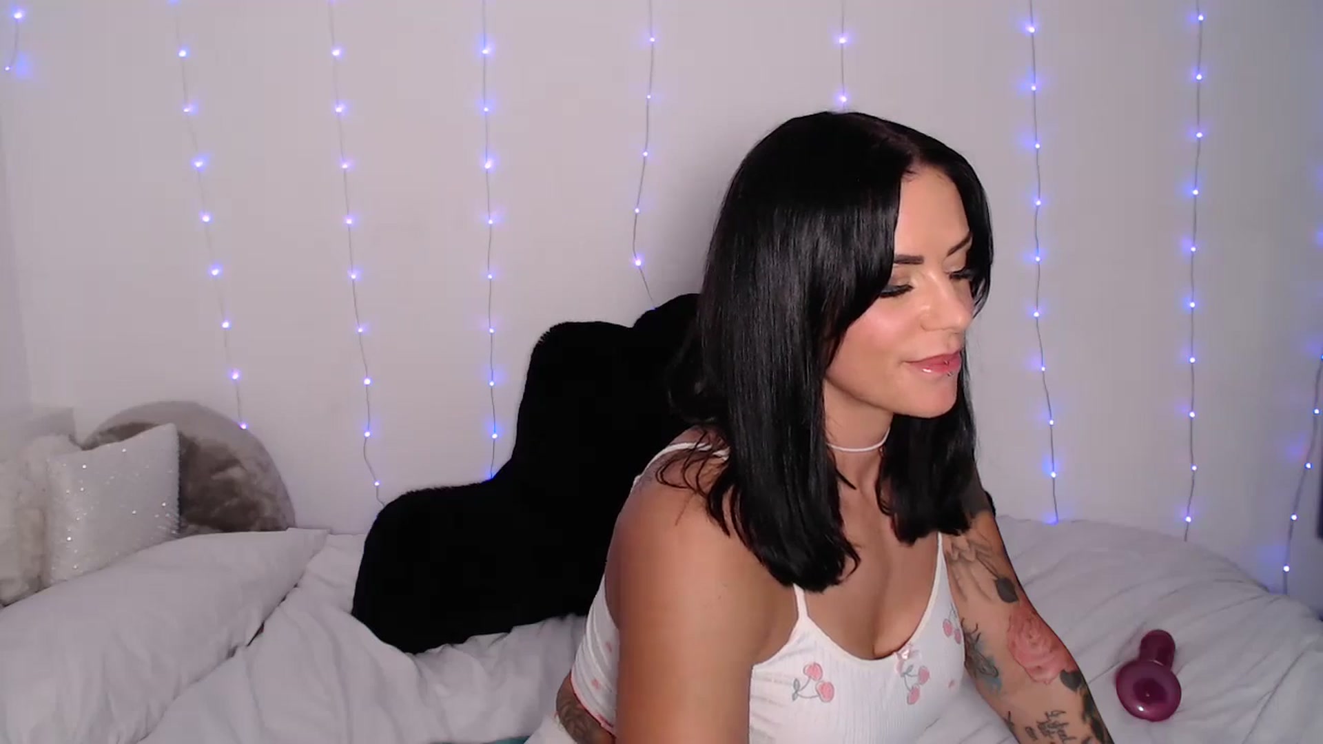 Gallery image thumbnail from Xbabe_Skyler's myfreecams stream on, 07/15/2024, 12:20 image 20 of 20
