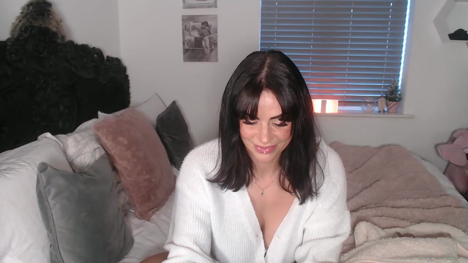Gallery image thumbnail from Xbabe_Skyler's myfreecams stream on, 01/04/2026, 15:09 image 11 of 20