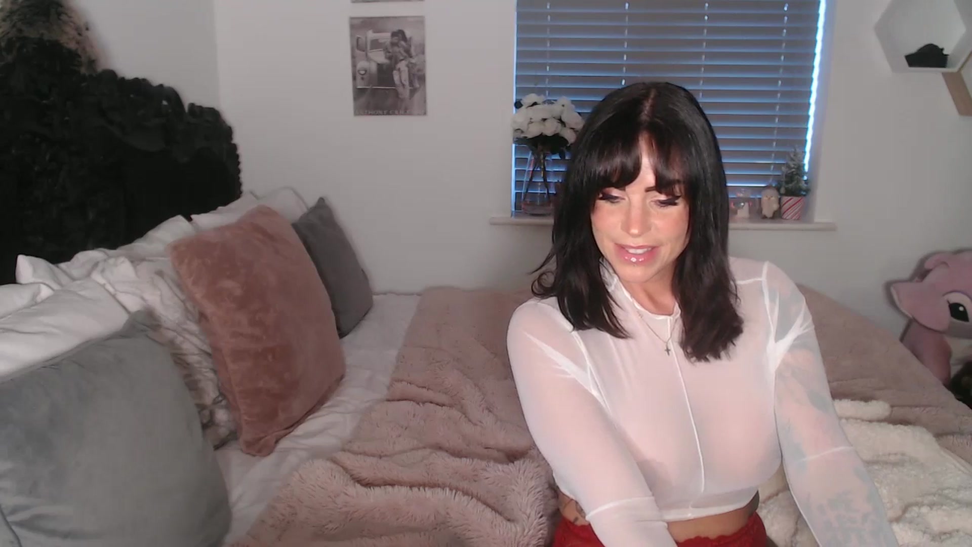 Gallery image thumbnail from Xbabe_Skyler's myfreecams stream on, 01/05/2026, 15:03 image 10 of 20