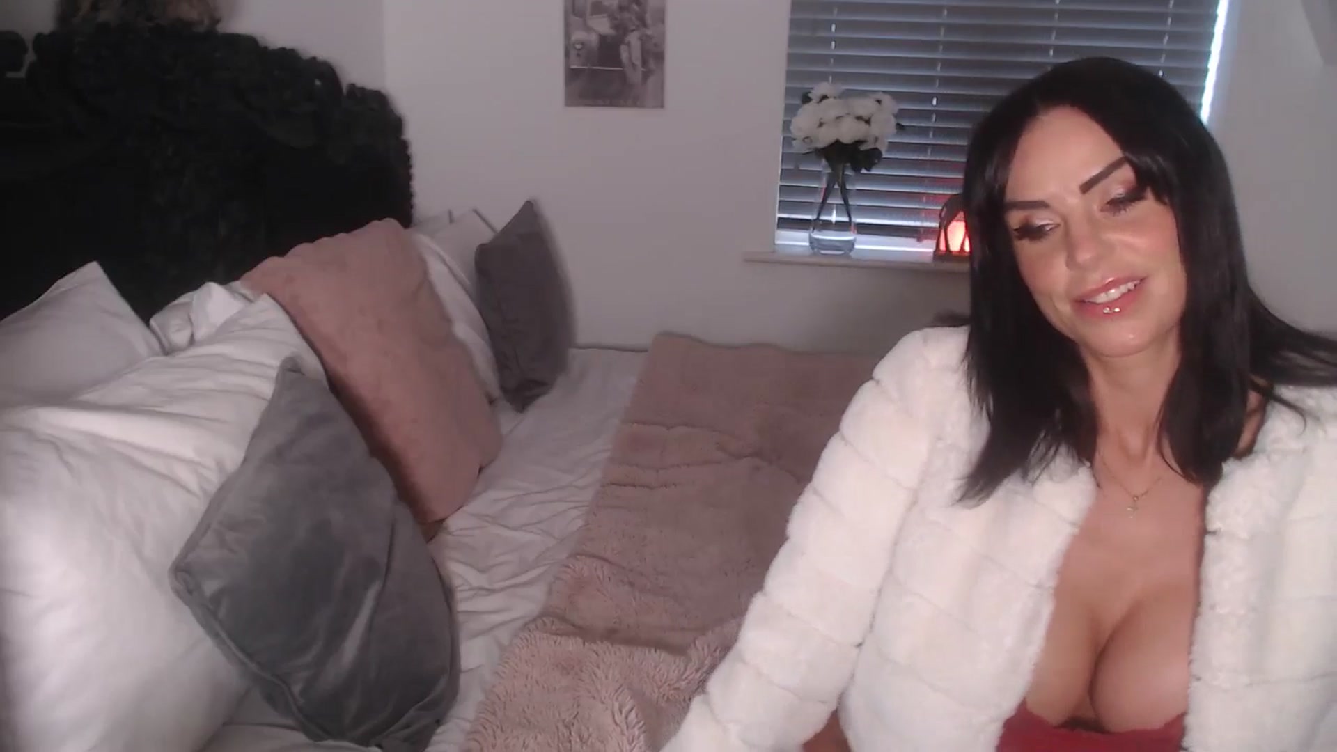 Gallery image thumbnail from Xbabe_Skyler's myfreecams stream on, 02/07/2026, 13:39 image 2 of 20